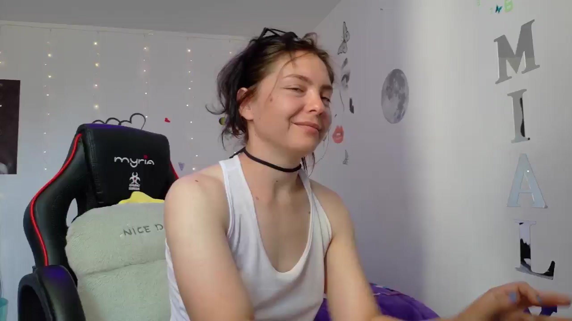 Gallery image thumbnail from YreneA's myfreecams stream on, 06/03/2025, 06:36 image 2 of 20