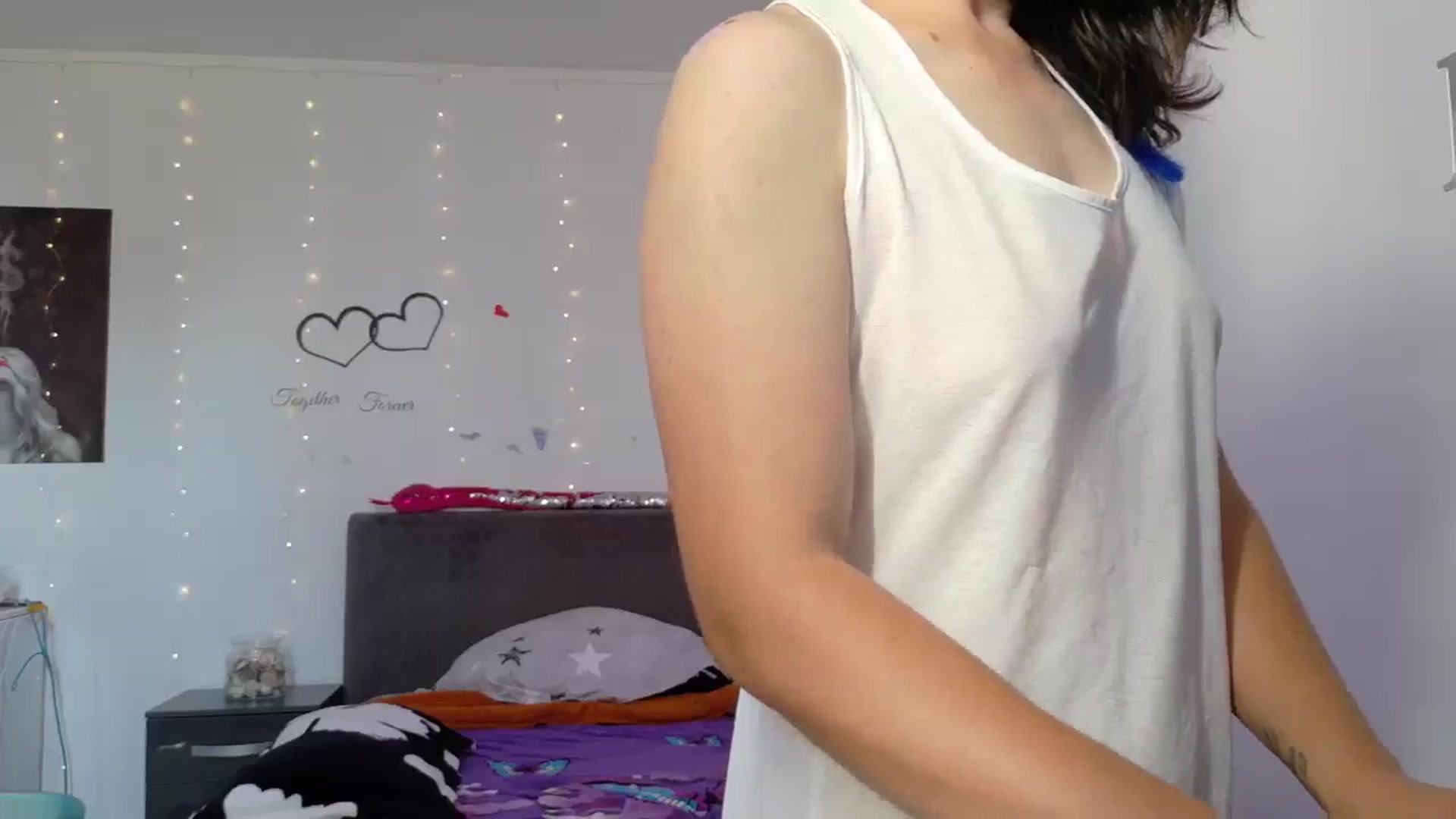 Gallery image thumbnail from YreneA's myfreecams stream on, 06/03/2025, 06:36 image 9 of 20