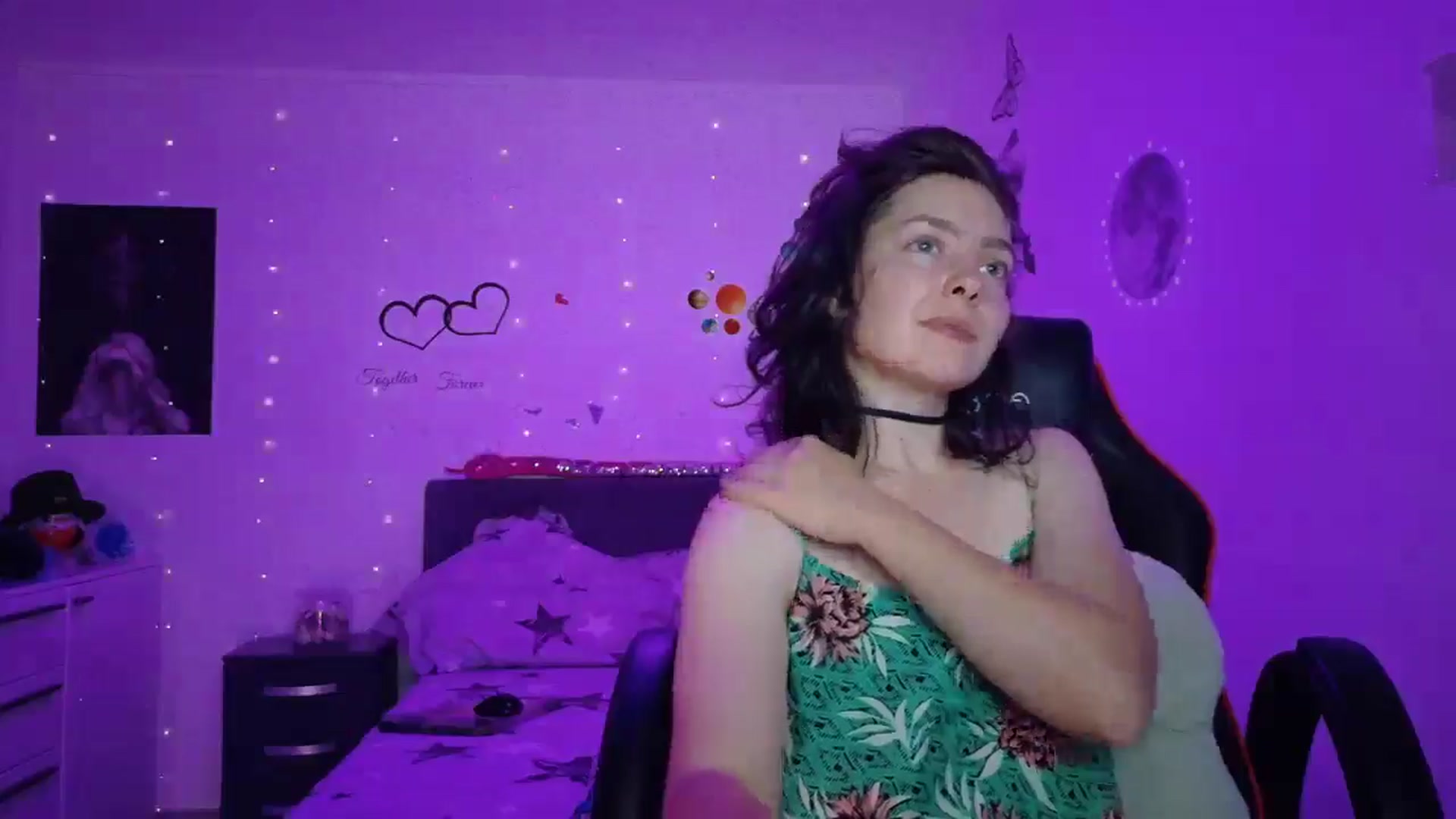 Gallery image thumbnail from YreneA's myfreecams stream on, 06/07/2025, 18:43 image 9 of 20