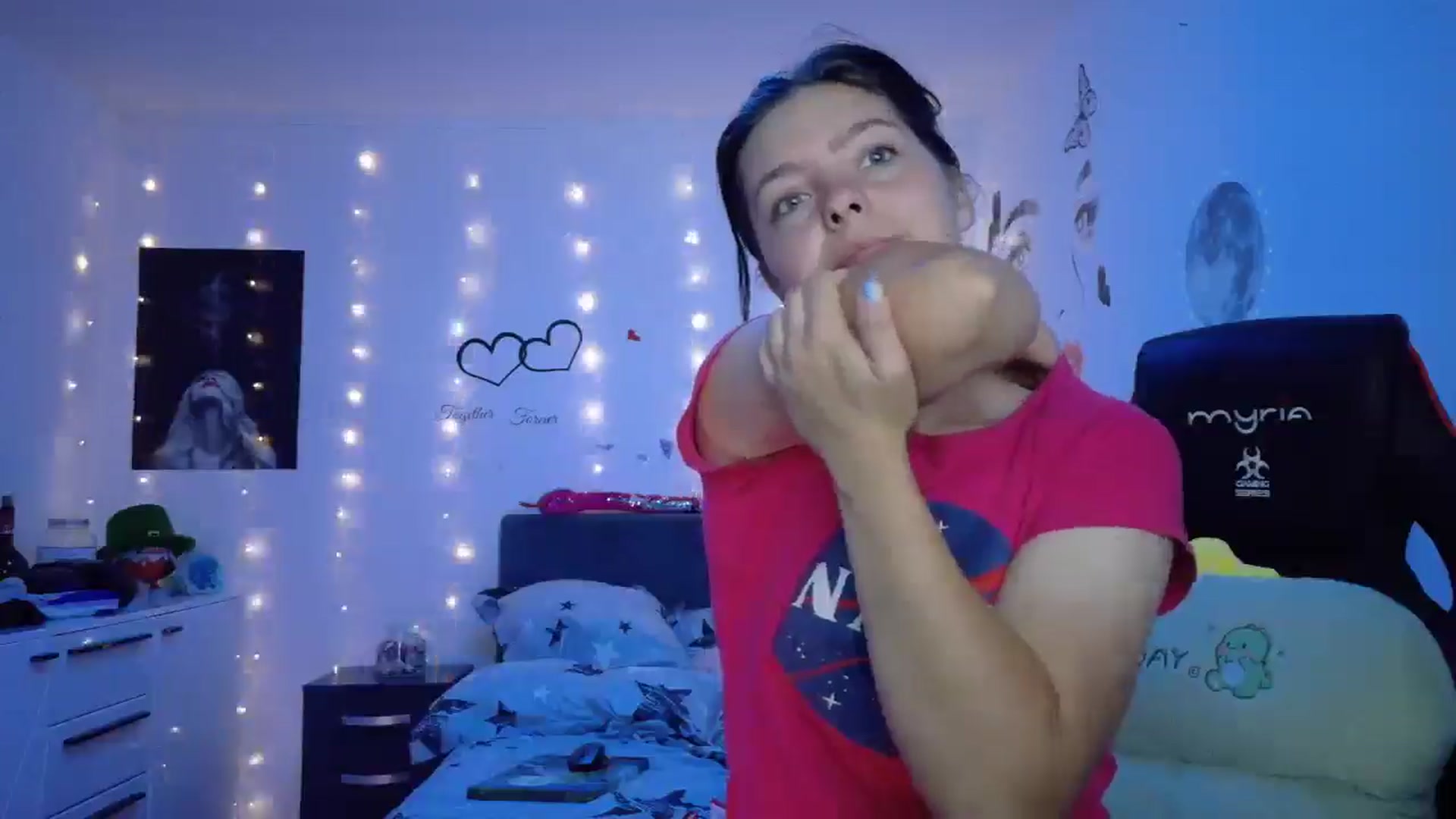 Gallery image thumbnail from YreneA's myfreecams stream on, 06/09/2025, 18:53 image 4 of 20