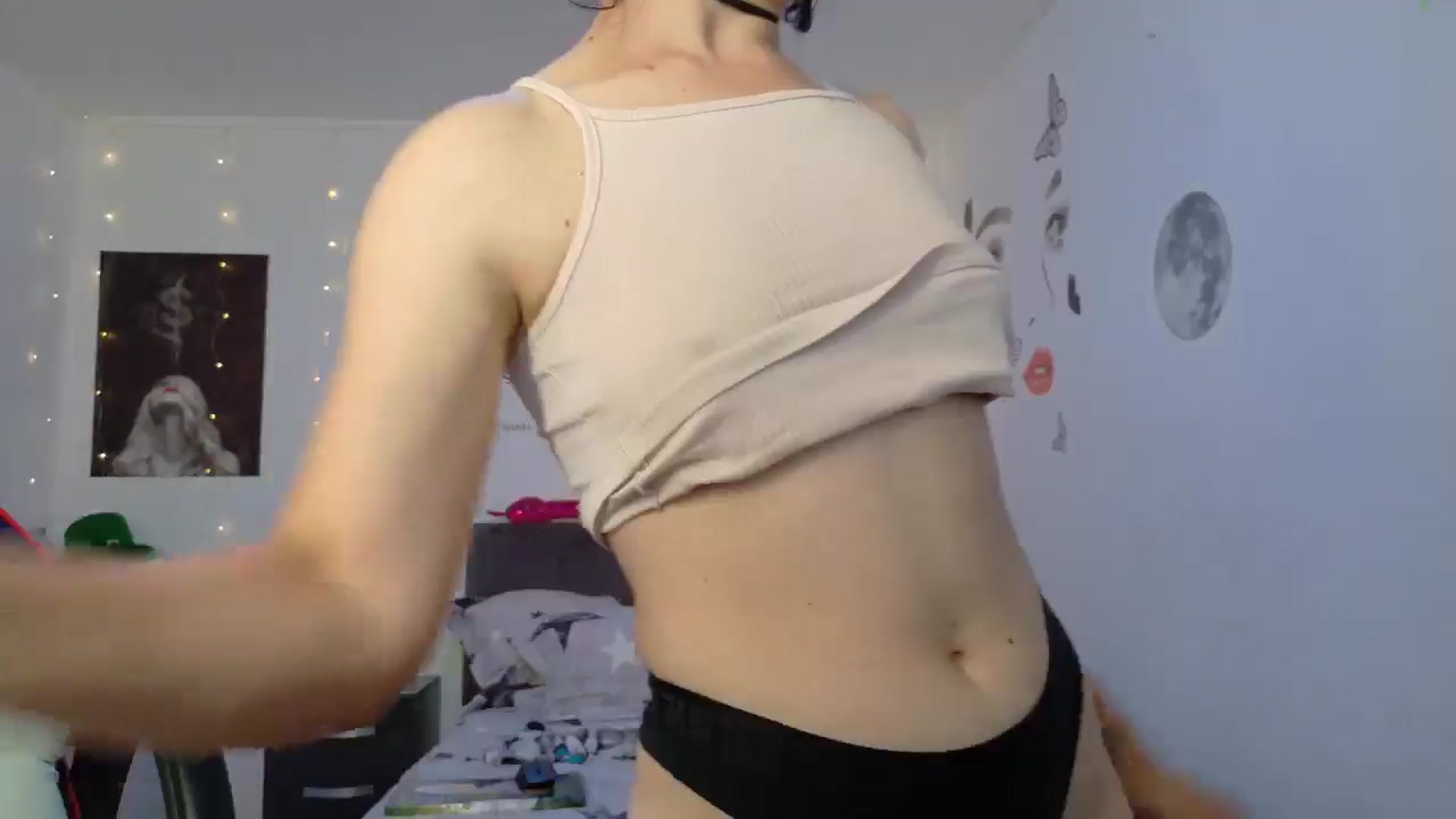 Gallery image thumbnail from YreneA's myfreecams stream on, 06/10/2025, 08:15 image 6 of 20