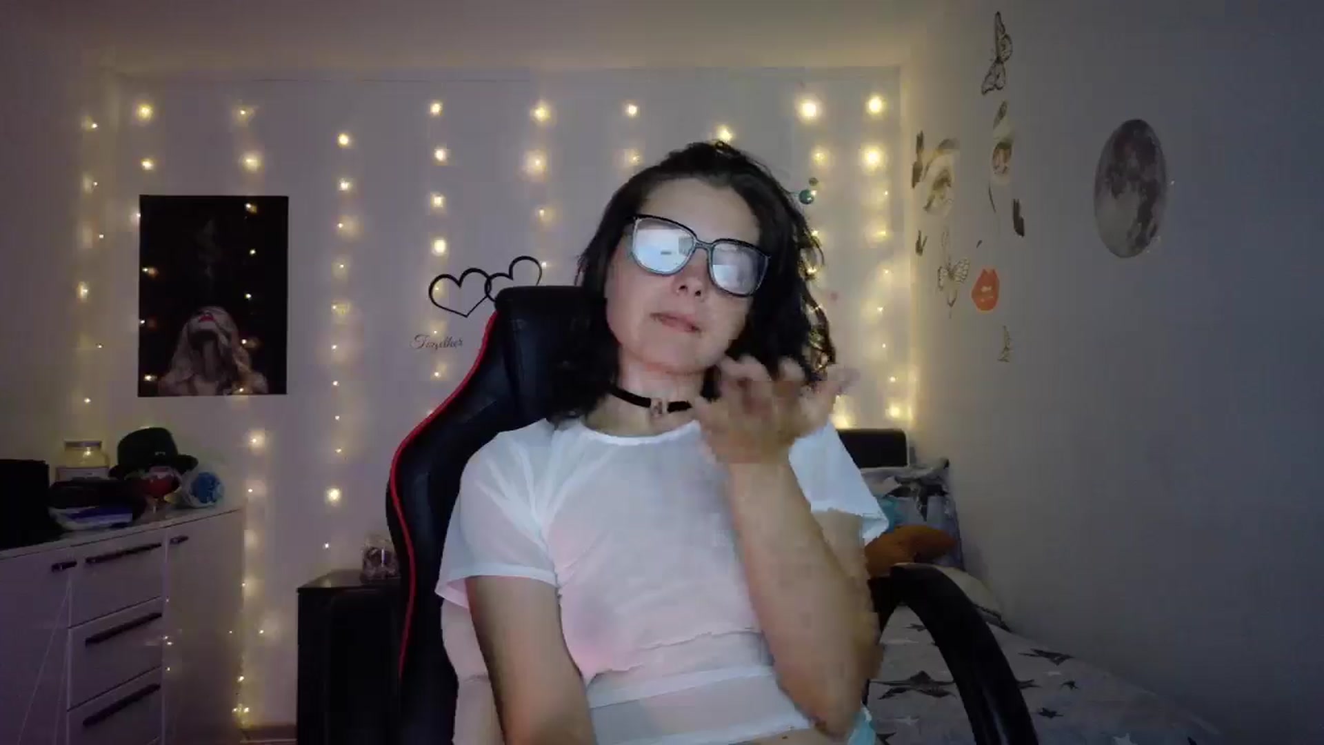Gallery image thumbnail from YreneA's myfreecams stream on, 06/11/2025, 18:55 image 3 of 20