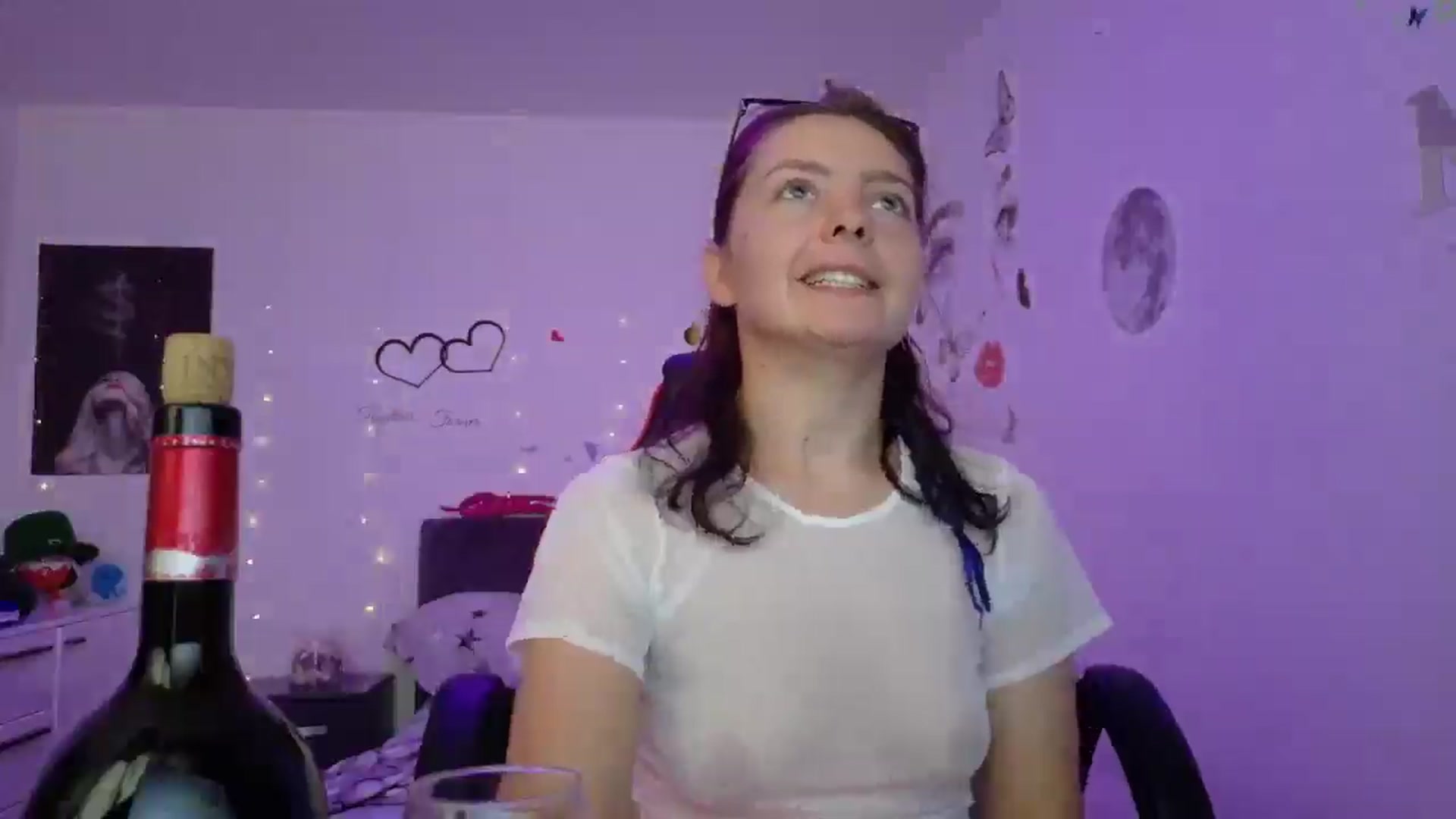 Gallery image thumbnail from YreneA's myfreecams stream on, 06/12/2025, 07:20 image 12 of 20