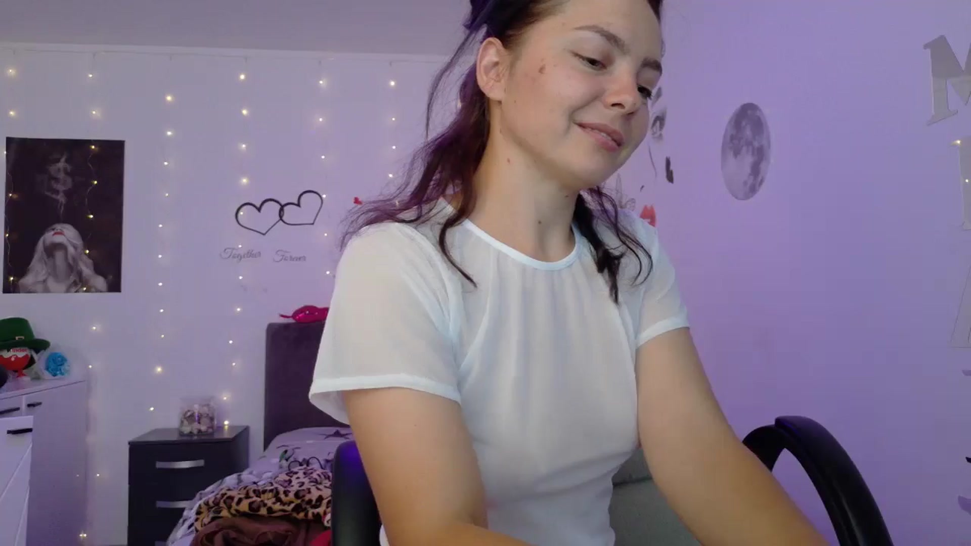 Gallery image thumbnail from YreneA's myfreecams stream on, 06/12/2025, 08:49 image 4 of 20
