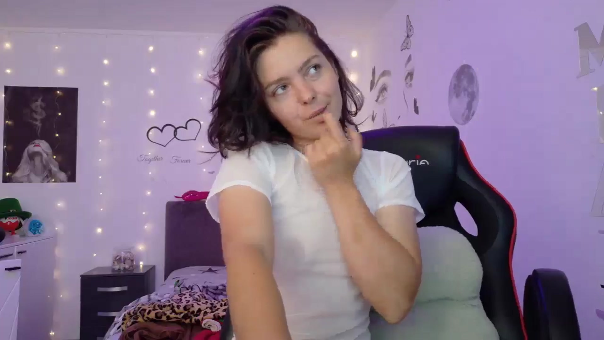 Gallery image thumbnail from YreneA's myfreecams stream on, 06/12/2025, 08:49 image 6 of 20