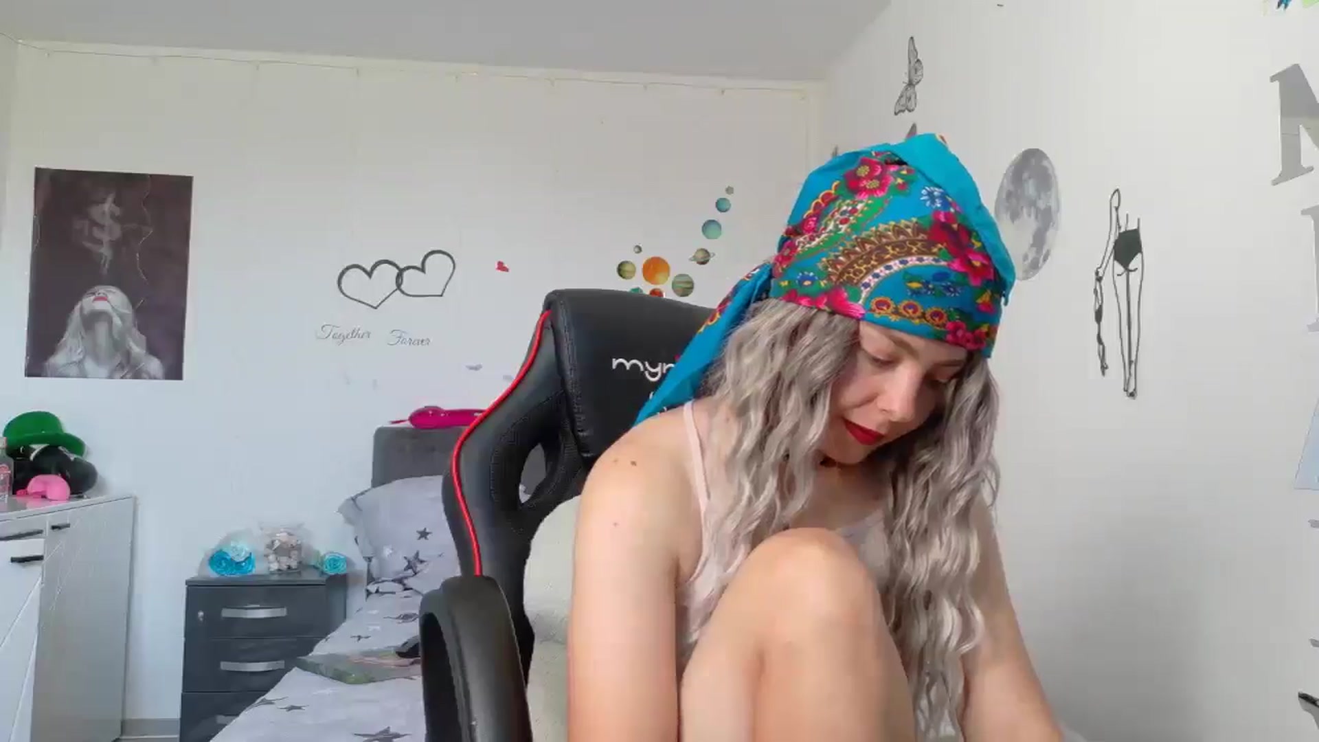 Gallery image thumbnail from YreneA's myfreecams stream on, 06/17/2025, 07:10 image 10 of 20