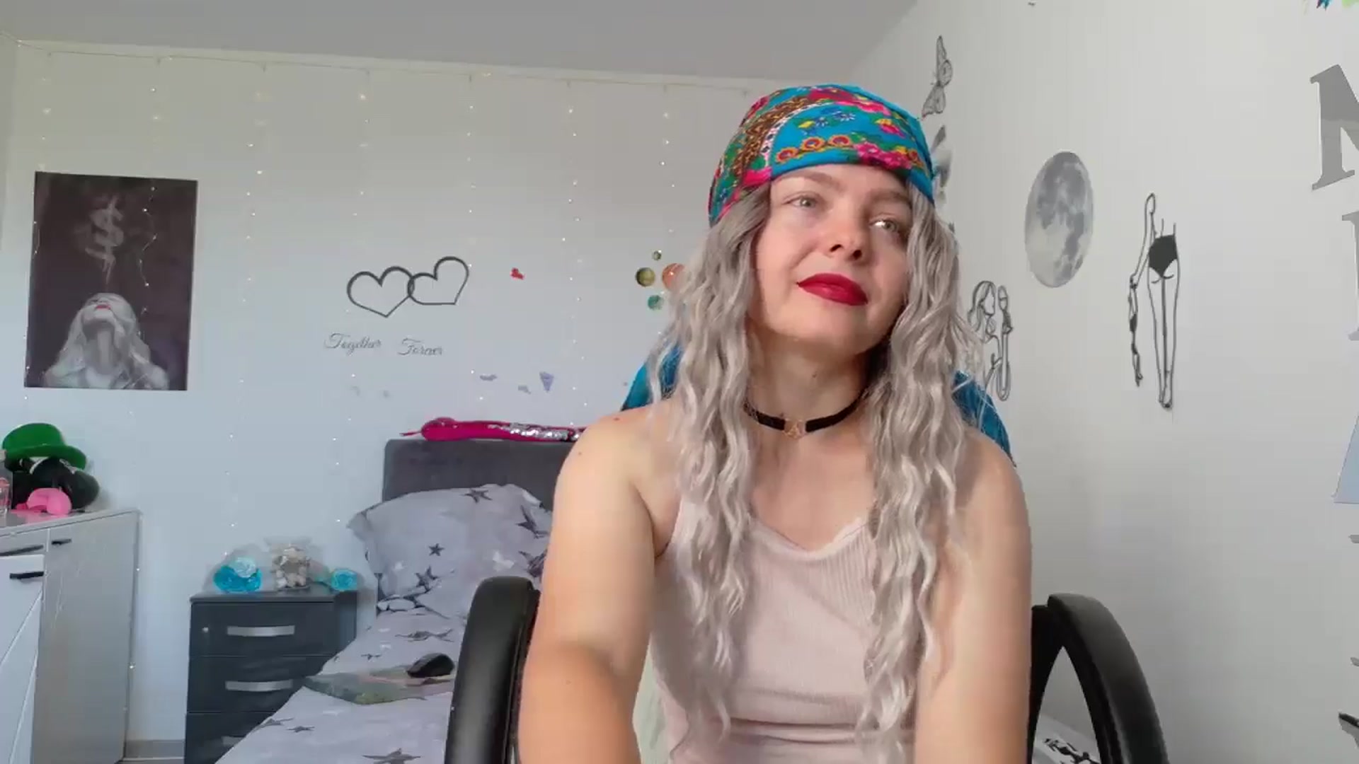 Gallery image thumbnail from YreneA's myfreecams stream on, 06/17/2025, 07:10 image 8 of 20