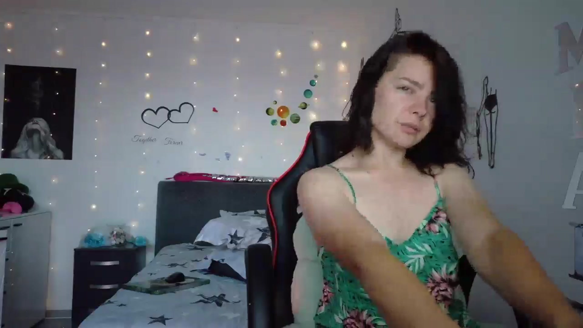 Gallery image thumbnail from YreneA's myfreecams stream on, 06/17/2025, 18:27 image 5 of 20
