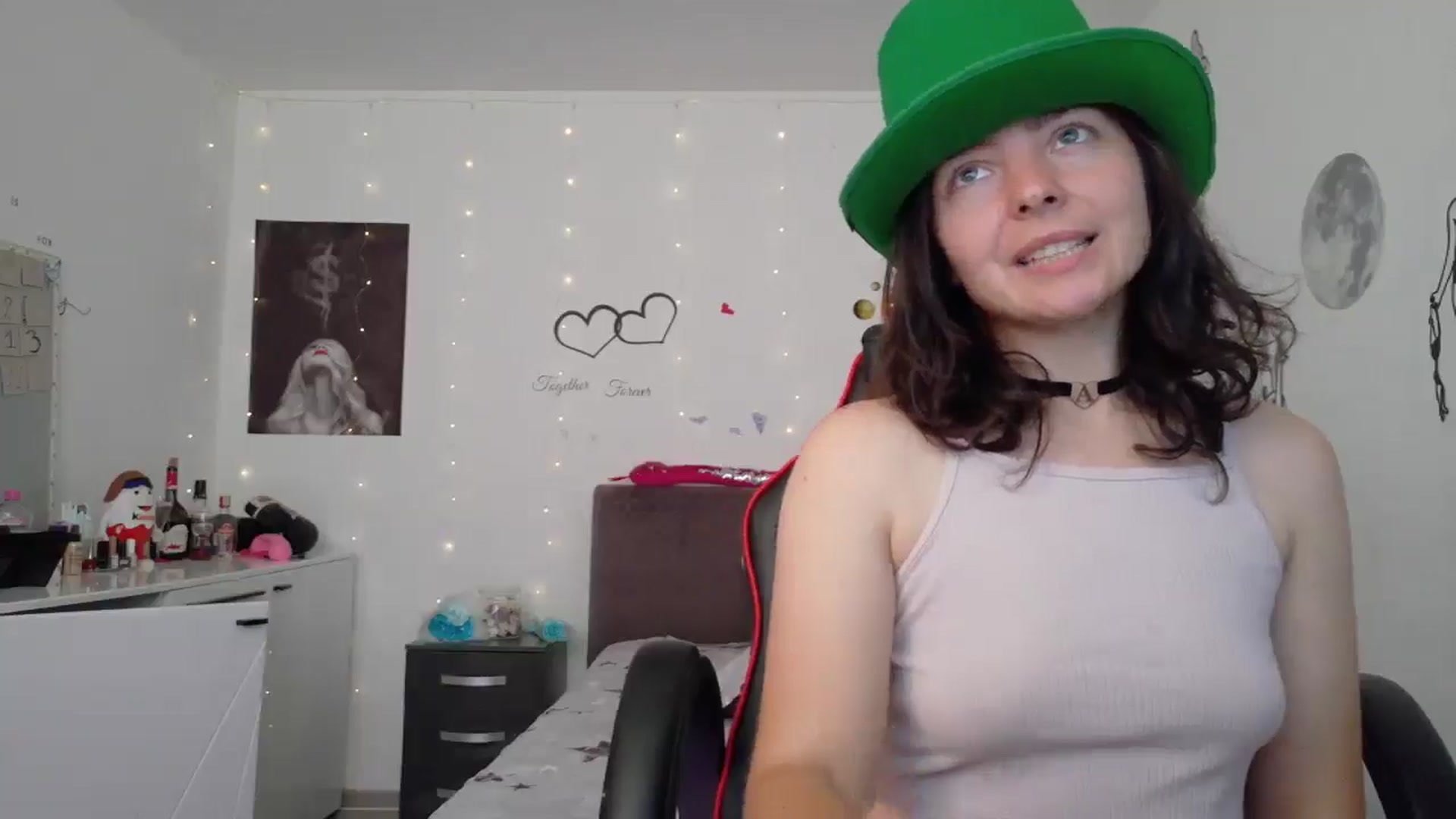 Gallery image thumbnail from YreneA's myfreecams stream on, 06/18/2025, 06:37 image 9 of 20
