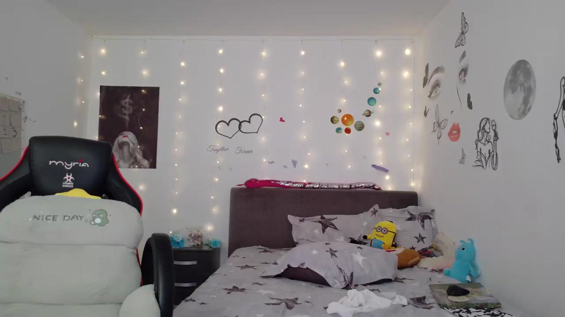 Gallery image thumbnail from YreneA's myfreecams stream on, 06/18/2025, 06:37 image 8 of 20
