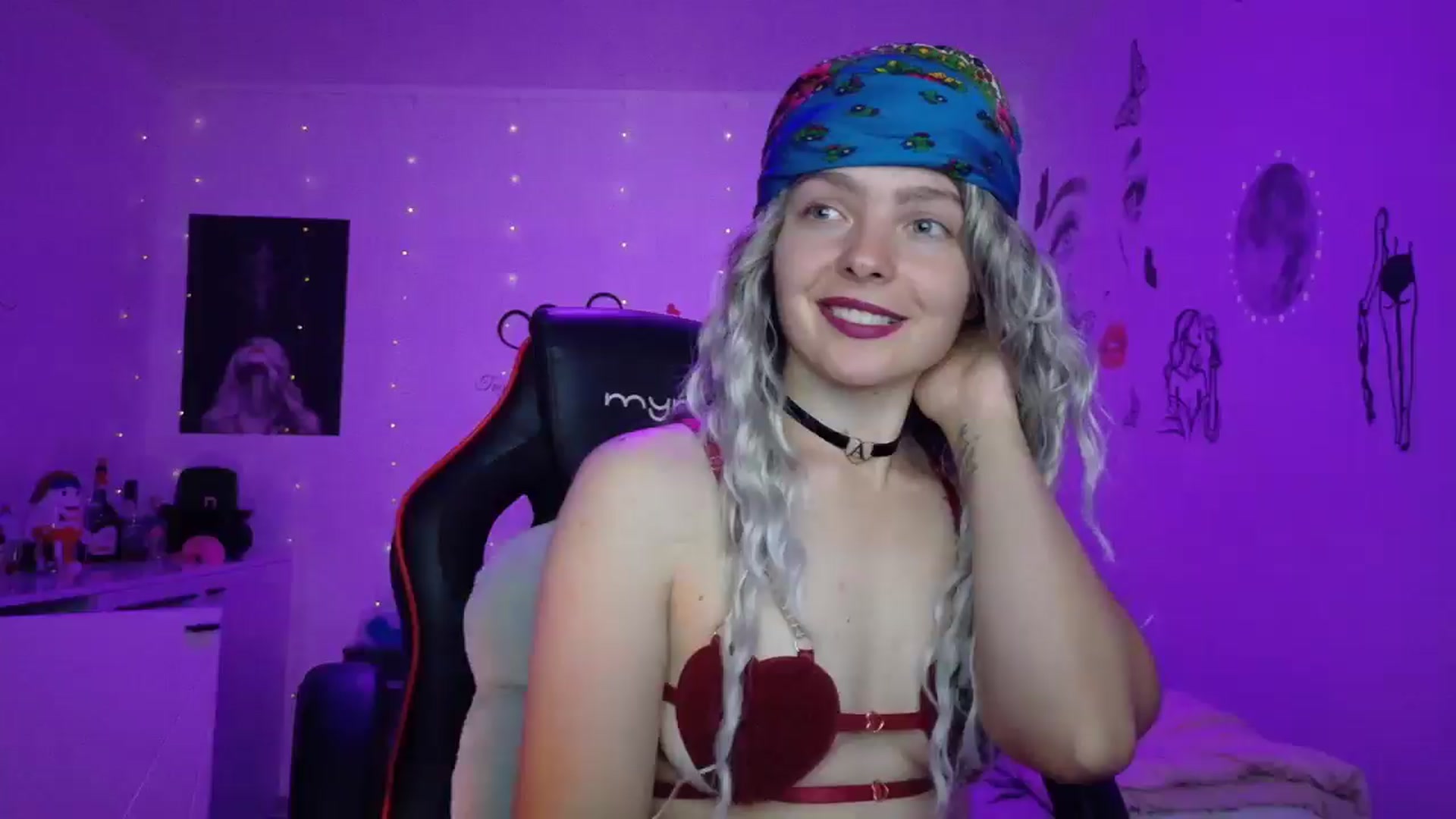 Gallery image thumbnail from YreneA's myfreecams stream on, 06/18/2025, 18:59 image 1 of 20