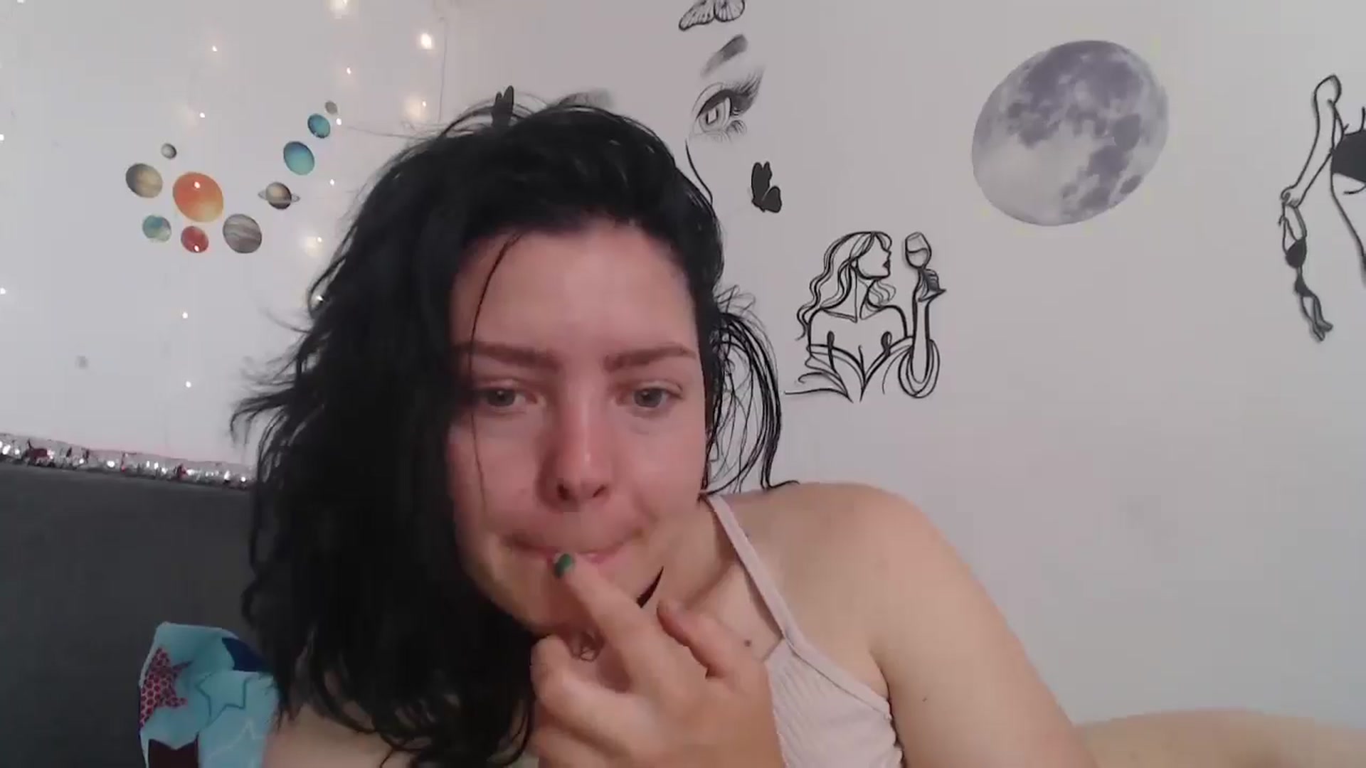 Gallery image thumbnail from YreneA's myfreecams stream on, 06/25/2025, 05:26 image 4 of 20