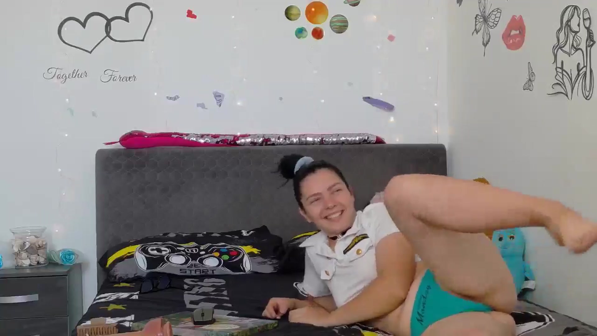 Gallery image thumbnail from YreneA's myfreecams stream on, 06/30/2025, 04:54 image 20 of 20