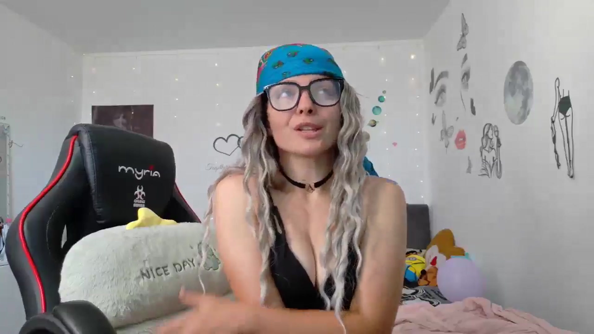Gallery image thumbnail from YreneA's myfreecams stream on, 07/01/2025, 06:16 image 10 of 20