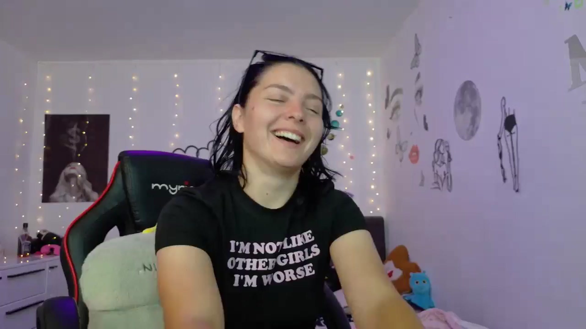 Gallery image thumbnail from YreneA's myfreecams stream on, 07/02/2025, 06:03 image 4 of 20