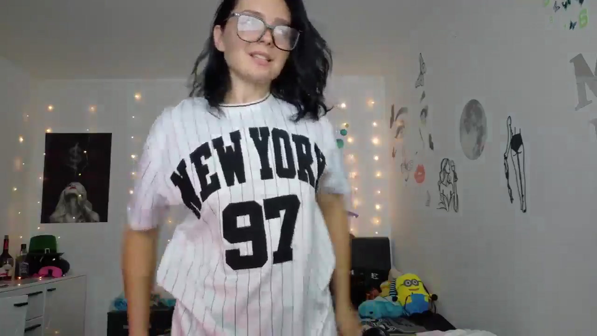 Gallery image thumbnail from YreneA's myfreecams stream on, 07/03/2025, 17:19 image 5 of 20