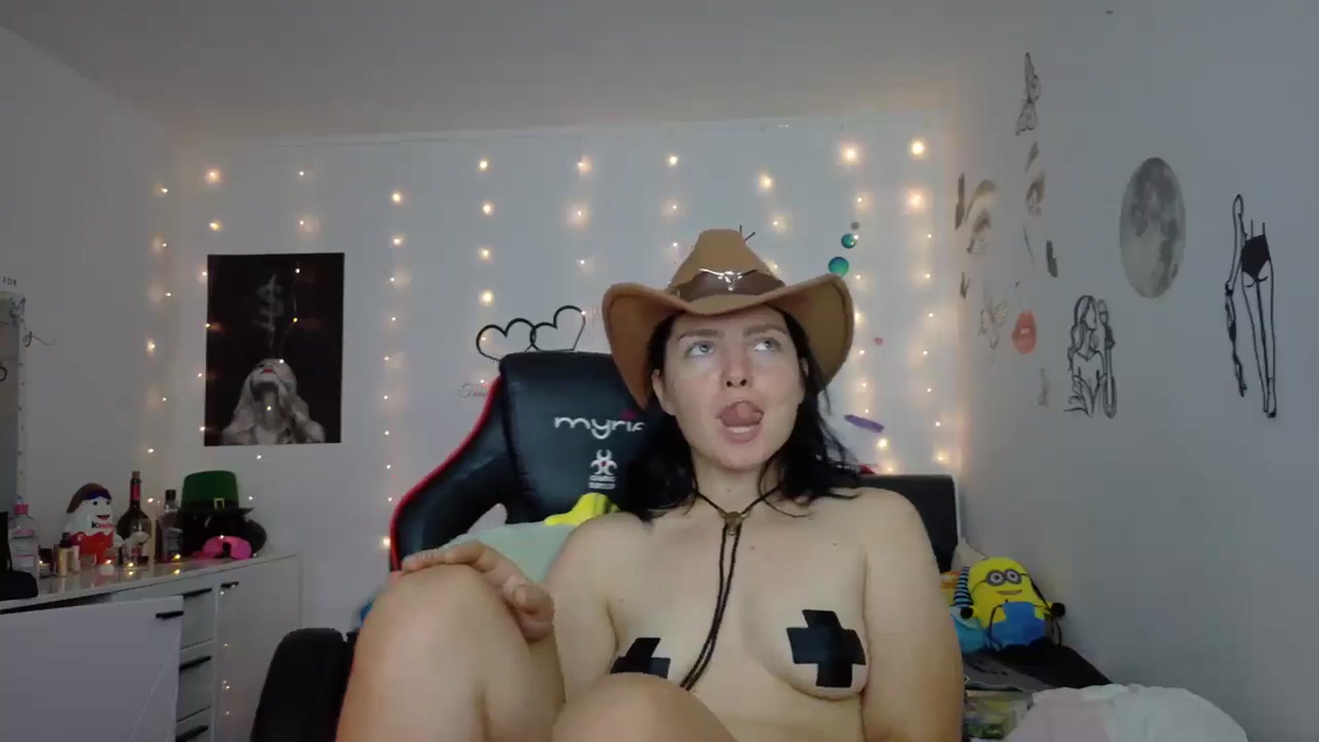 Gallery image thumbnail from YreneA's myfreecams stream on, 07/03/2025, 17:19 image 18 of 20
