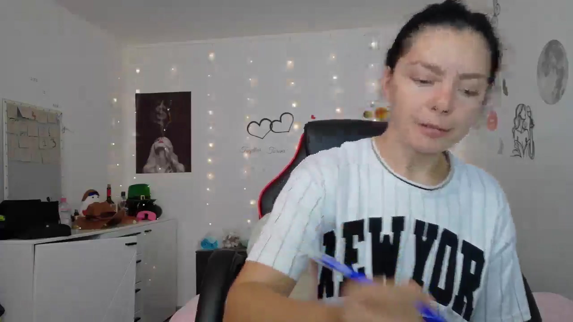 Gallery image thumbnail from YreneA's myfreecams stream on, 07/04/2025, 08:34 image 4 of 20