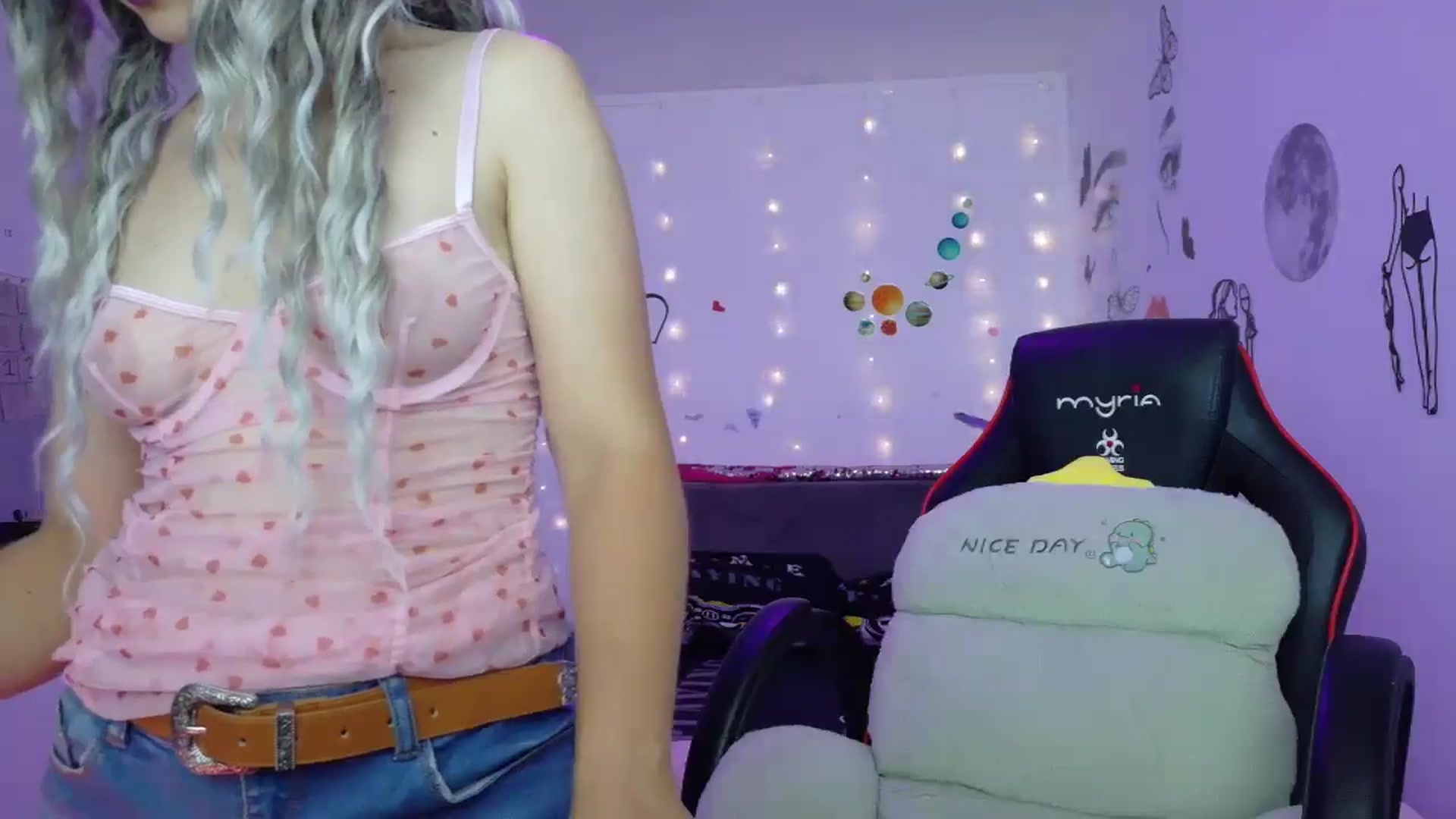 Gallery image thumbnail from YreneA's myfreecams stream on, 07/04/2025, 12:11 image 3 of 20