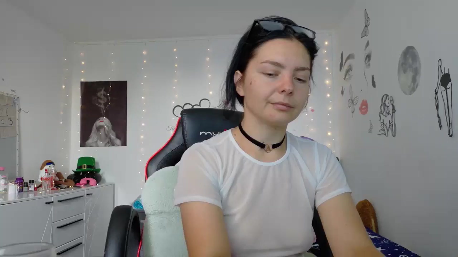 Gallery image thumbnail from YreneA's myfreecams stream on, 07/15/2025, 04:49 image 18 of 20