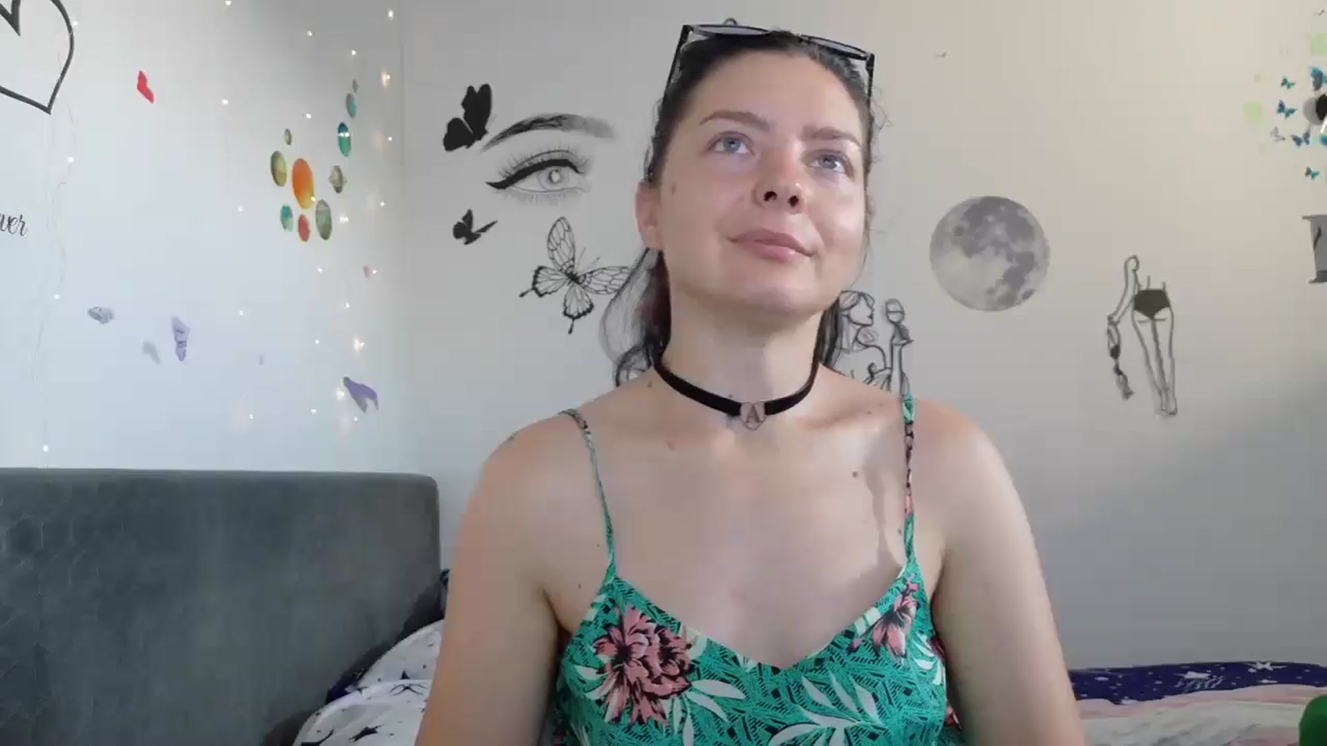Gallery image thumbnail from YreneA's myfreecams stream on, 07/16/2025, 04:18 image 14 of 20