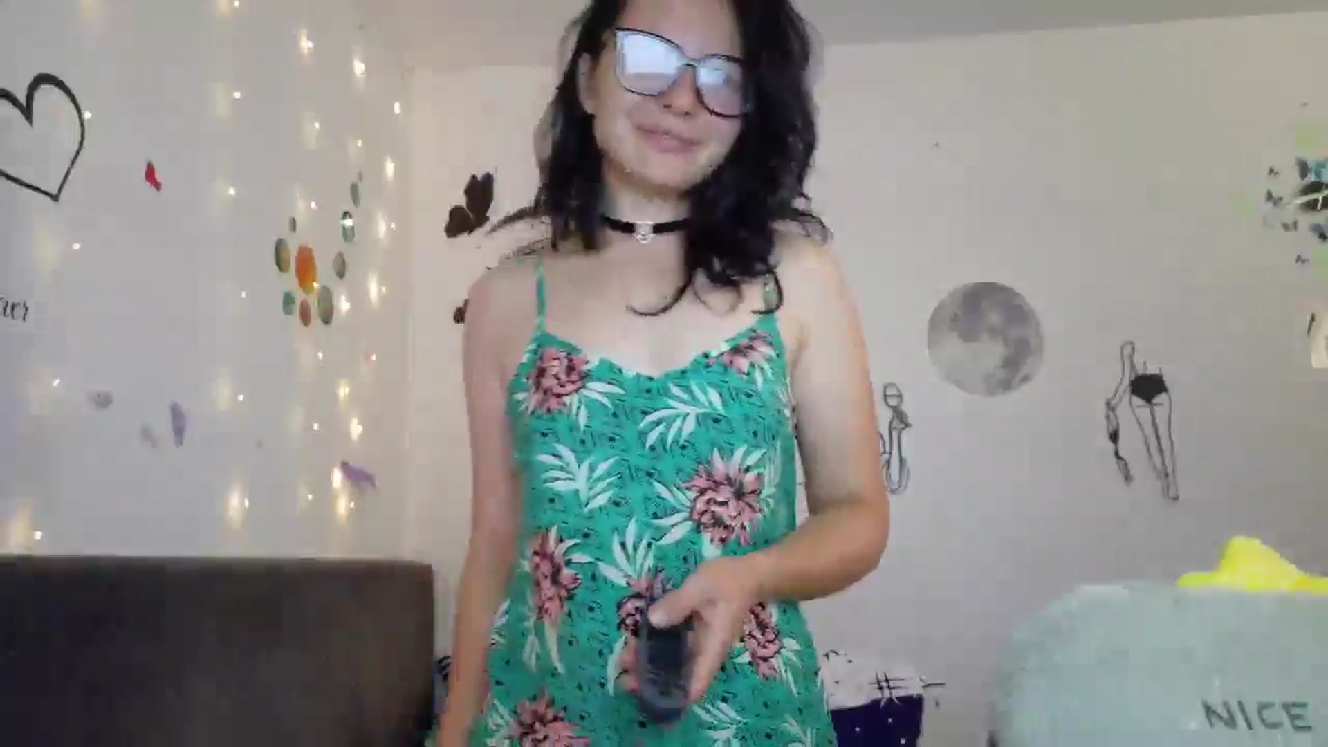 Gallery image thumbnail from YreneA's myfreecams stream on, 07/16/2025, 06:46 image 7 of 20