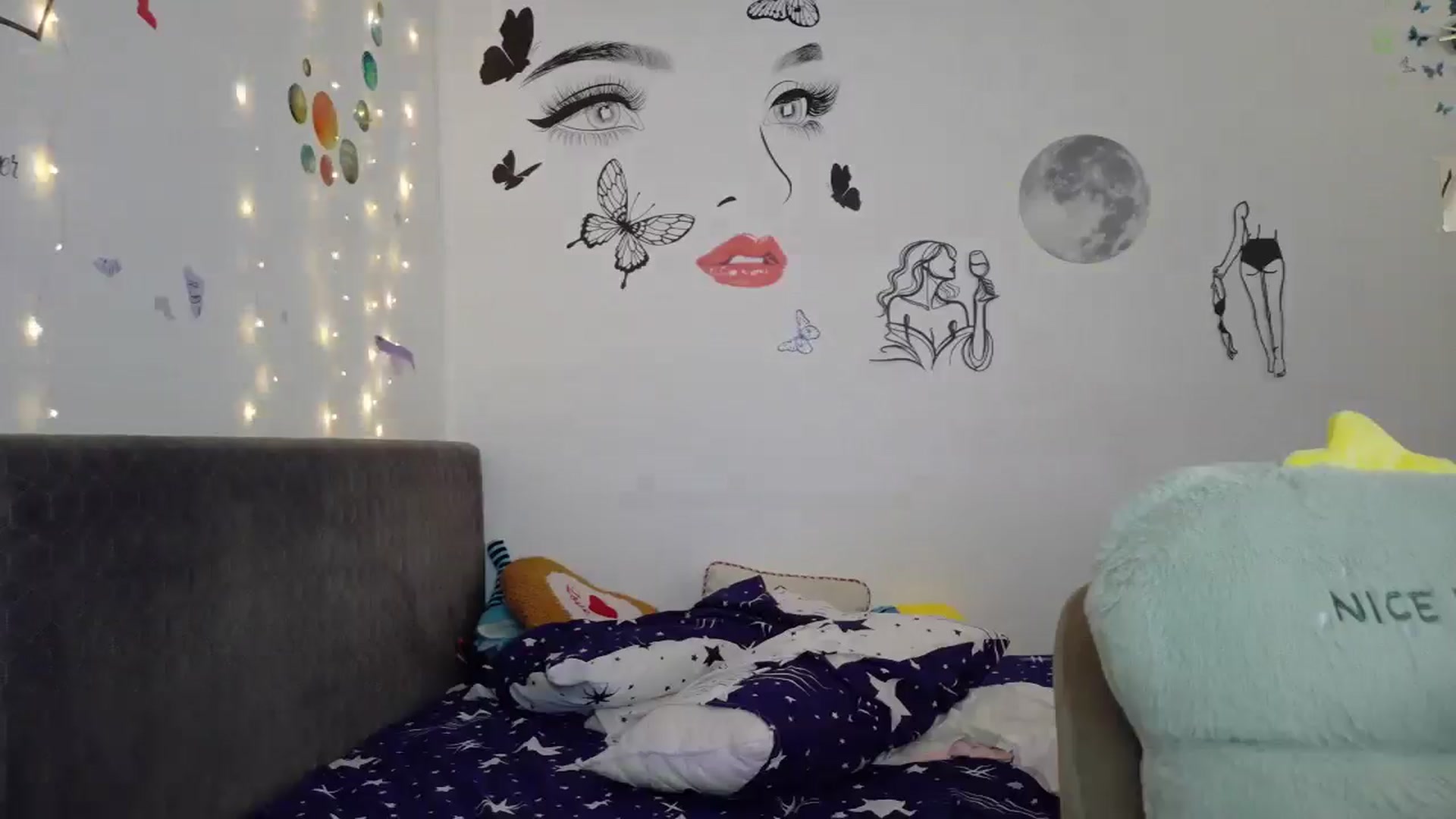 Gallery image thumbnail from YreneA's myfreecams stream on, 07/16/2025, 06:46 image 8 of 20