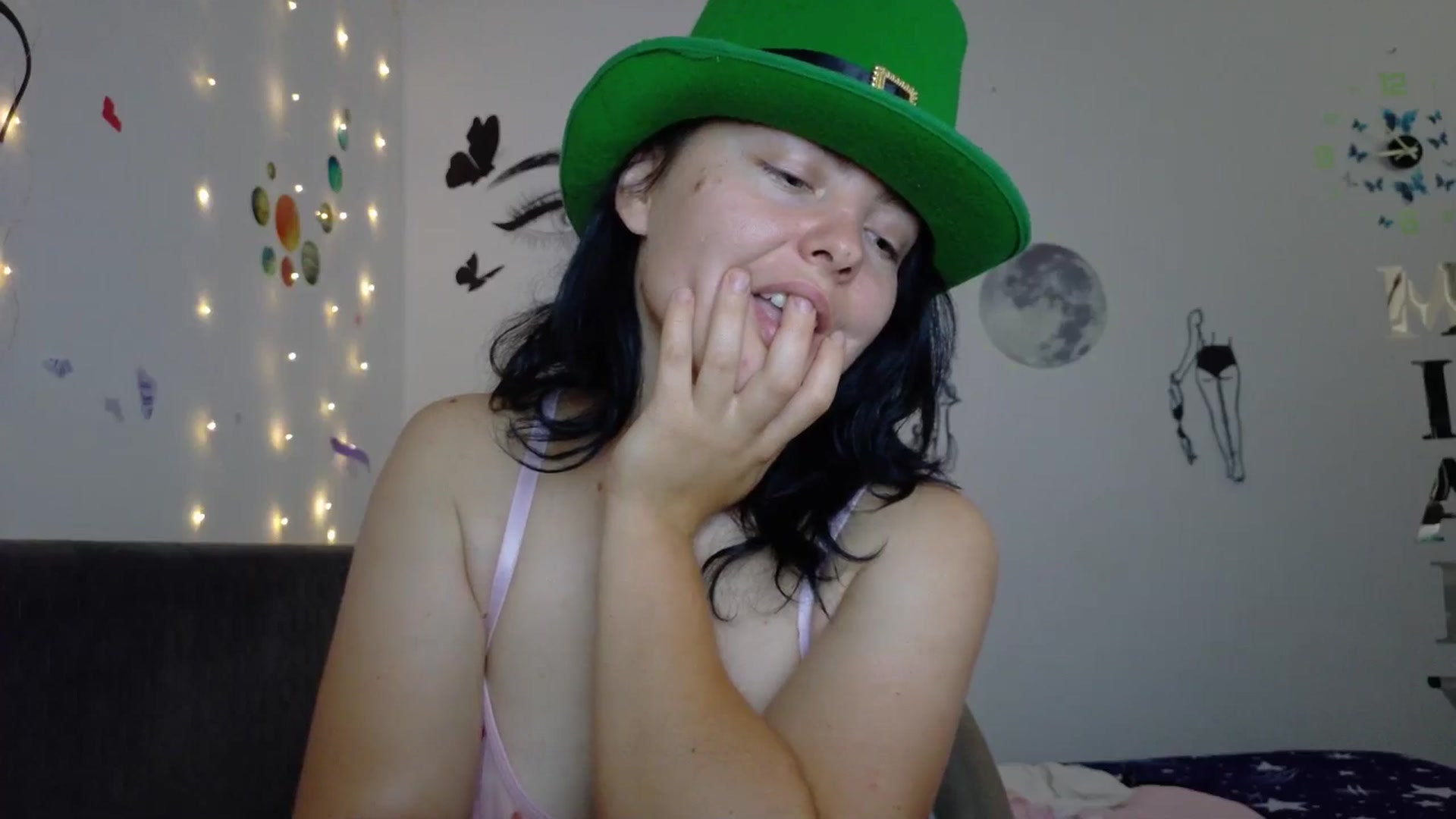 Gallery image thumbnail from YreneA's myfreecams stream on, 07/17/2025, 06:39 image 6 of 20