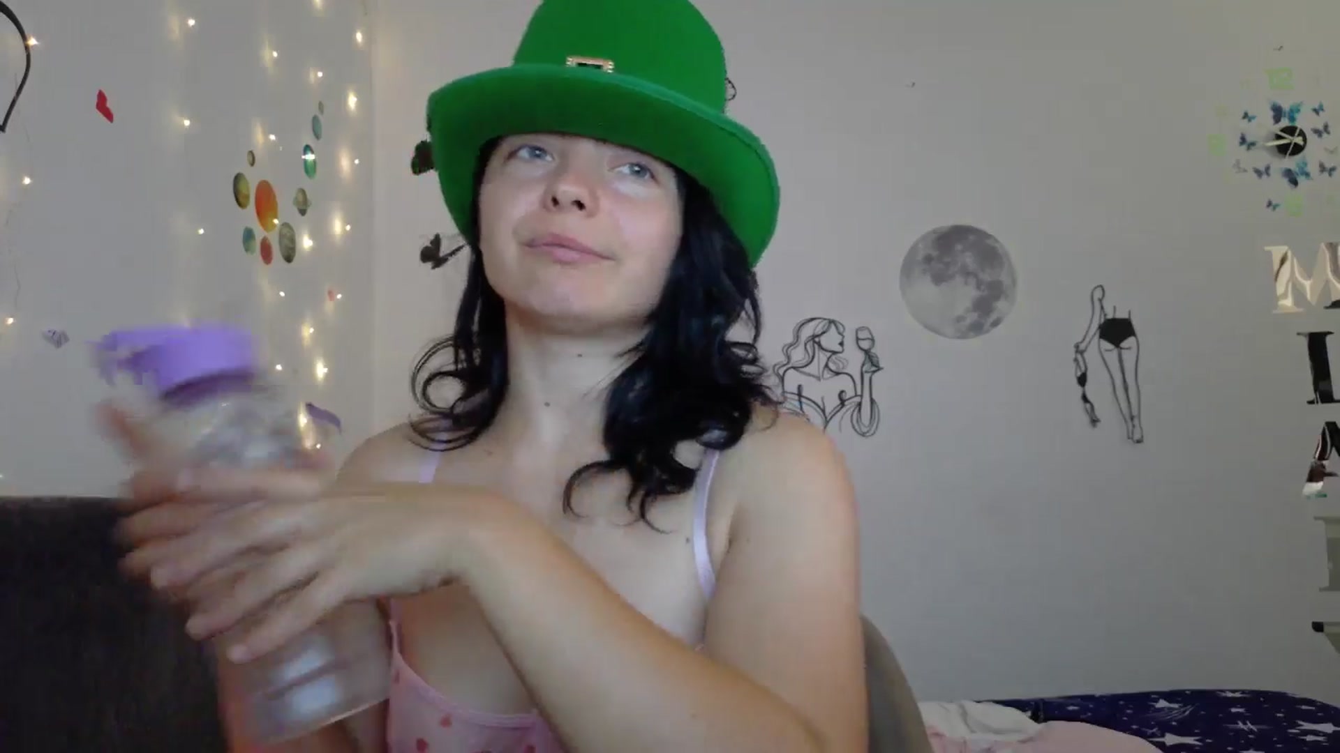 Gallery image thumbnail from YreneA's myfreecams stream on, 07/17/2025, 06:39 image 5 of 20