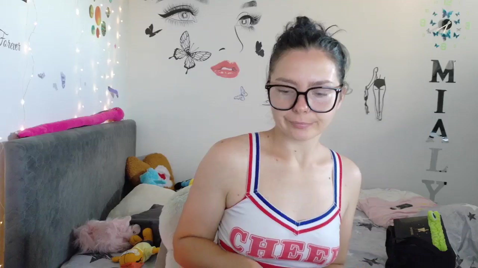 Gallery image thumbnail from YreneA's myfreecams stream on, 07/19/2025, 05:10 image 2 of 20
