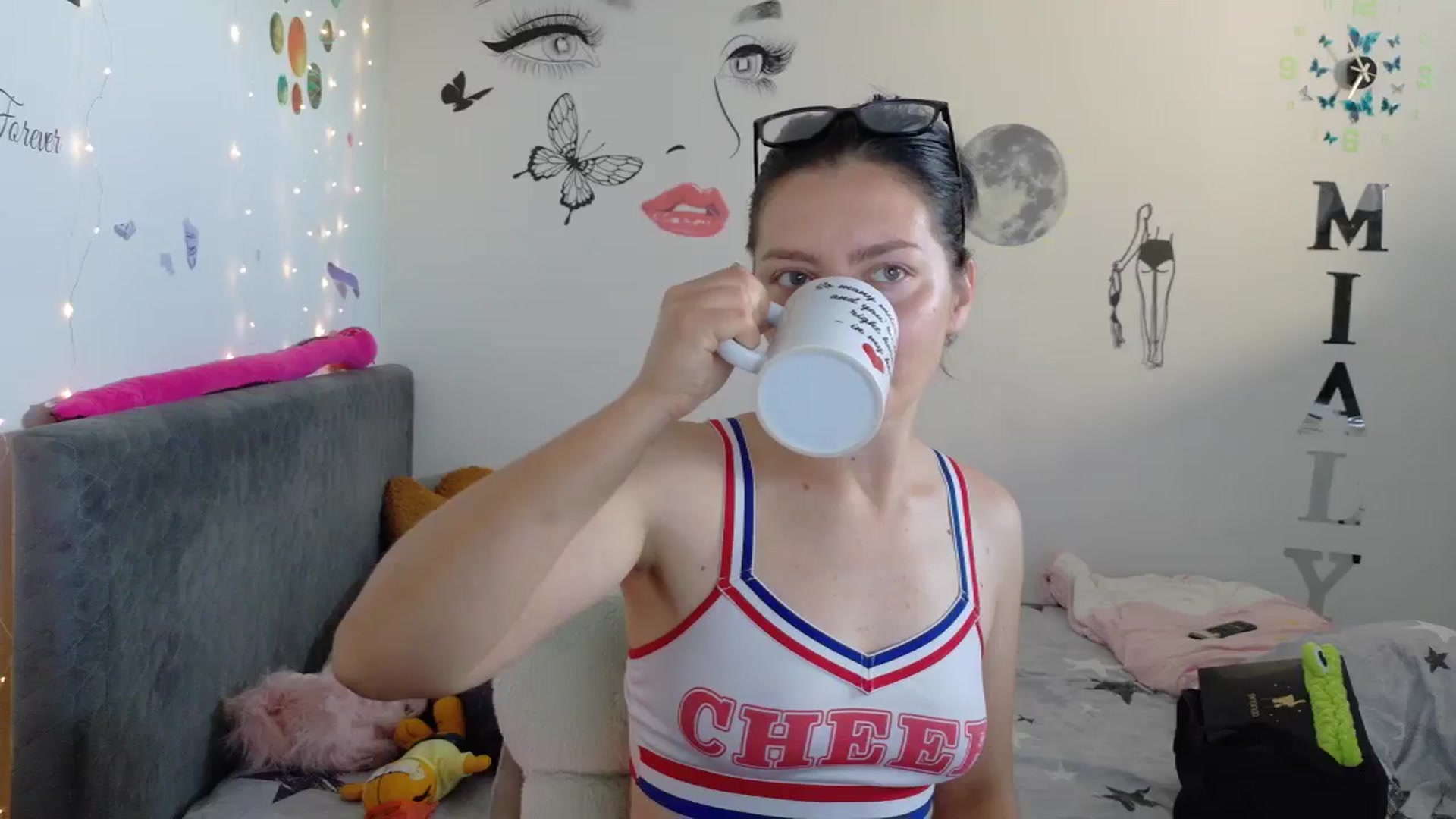 Gallery image thumbnail from YreneA's myfreecams stream on, 07/19/2025, 05:10 image 5 of 20