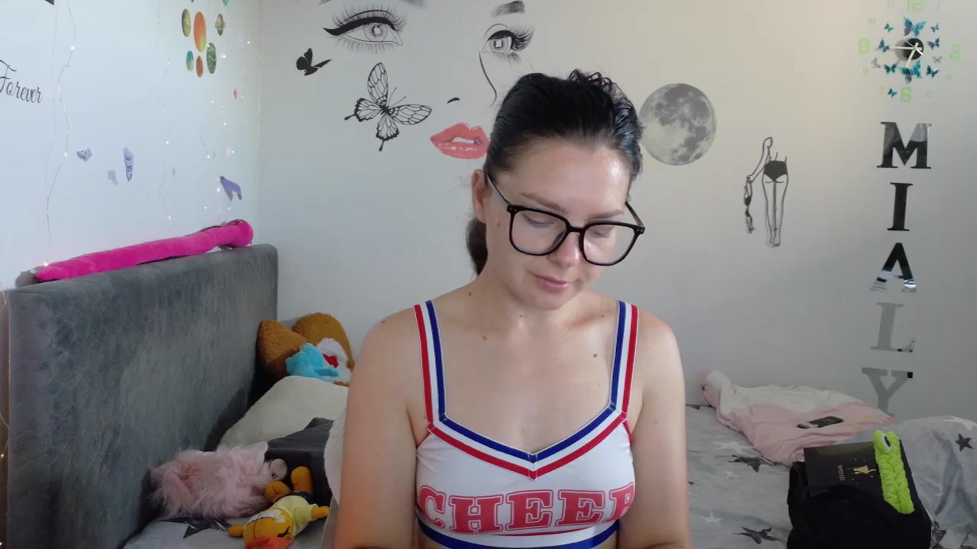 Gallery image thumbnail from YreneA's myfreecams stream on, 07/19/2025, 05:10 image 3 of 20