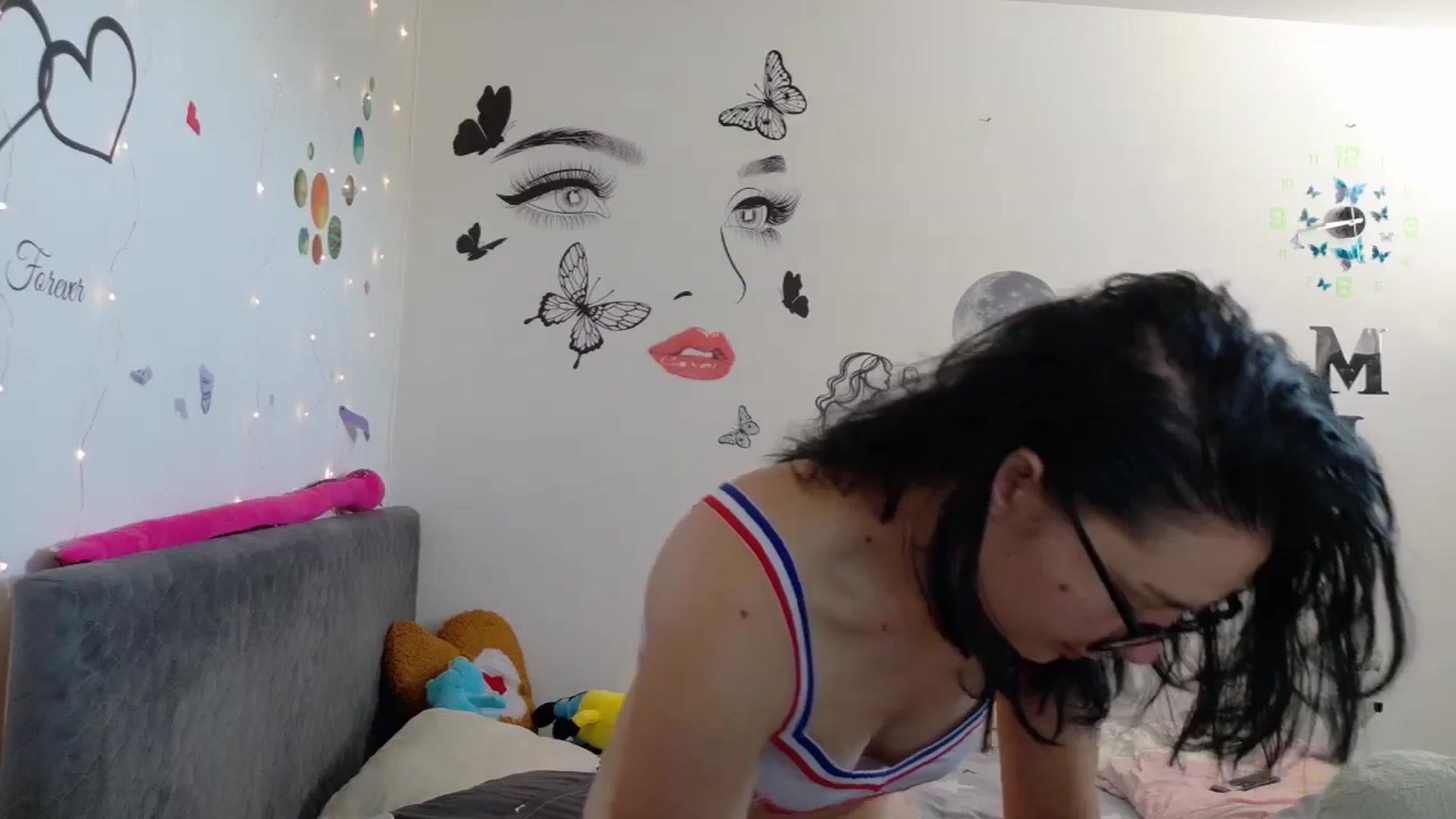 Gallery image thumbnail from YreneA's myfreecams stream on, 07/19/2025, 06:41 image 7 of 20