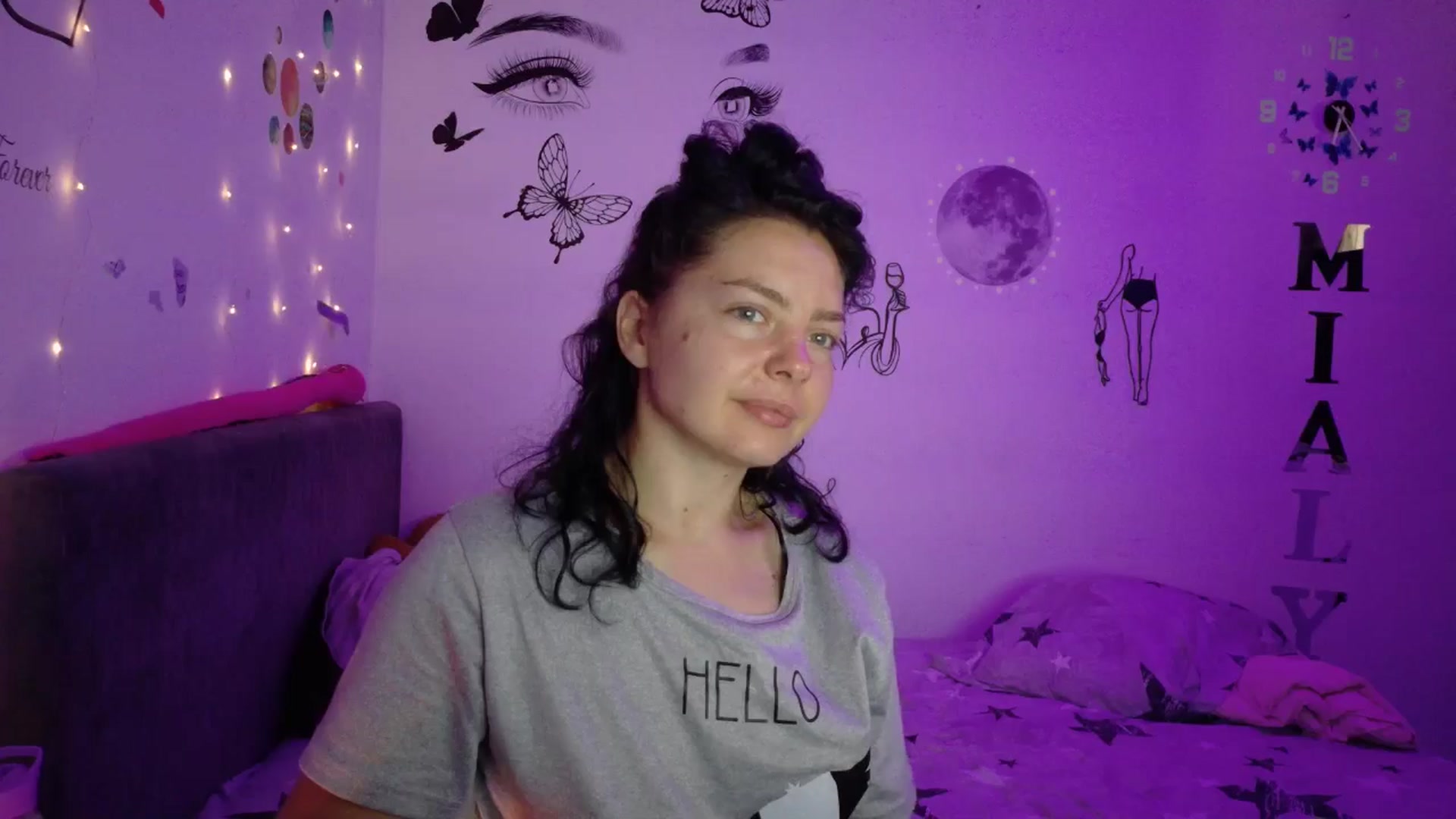 Gallery image thumbnail from YreneA's myfreecams stream on, 07/22/2025, 04:41 image 2 of 20