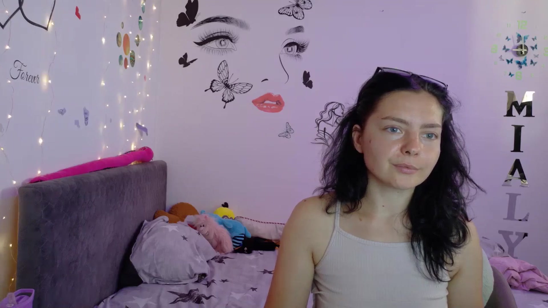 Gallery image thumbnail from YreneA's myfreecams stream on, 07/22/2025, 06:32 image 13 of 20
