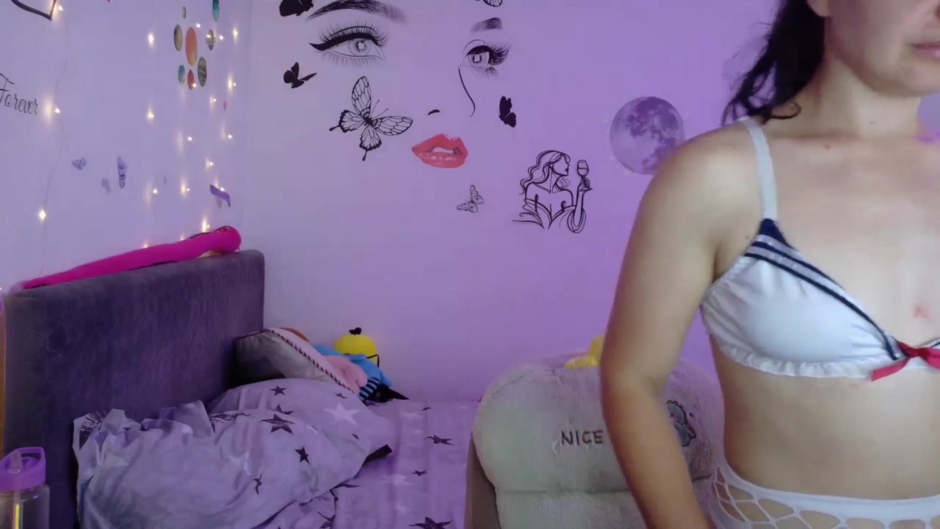 Gallery image thumbnail from YreneA's myfreecams stream on, 07/23/2025, 07:02 image 16 of 20