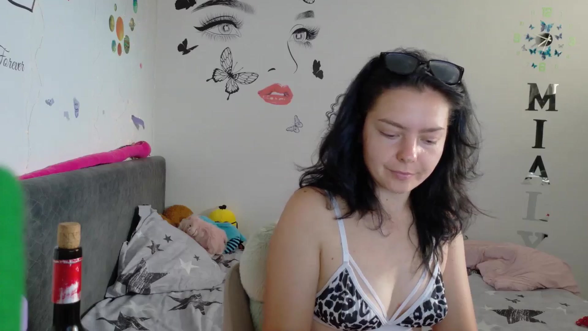 Gallery image thumbnail from YreneA's myfreecams stream on, 07/24/2025, 05:07 image 7 of 20