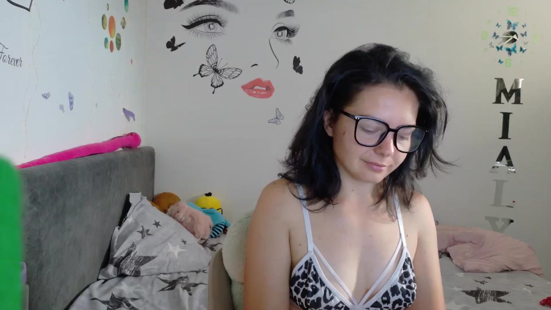 Gallery image thumbnail from YreneA's myfreecams stream on, 07/24/2025, 05:07 image 5 of 20