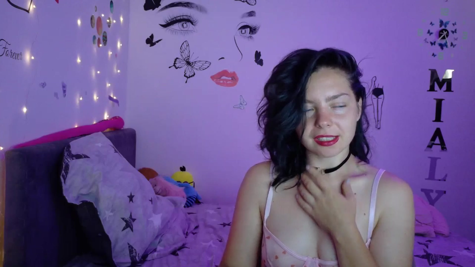Gallery image thumbnail from YreneA's myfreecams stream on, 07/25/2025, 07:19 image 3 of 20