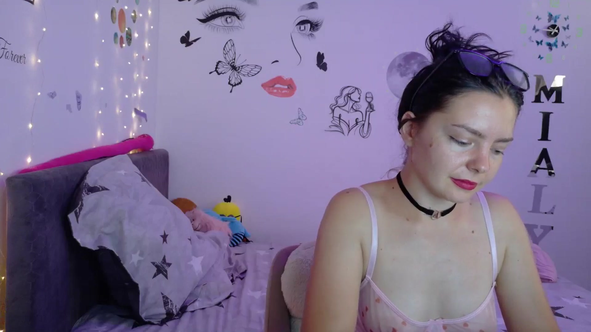 Gallery image thumbnail from YreneA's myfreecams stream on, 07/25/2025, 07:19 image 14 of 20