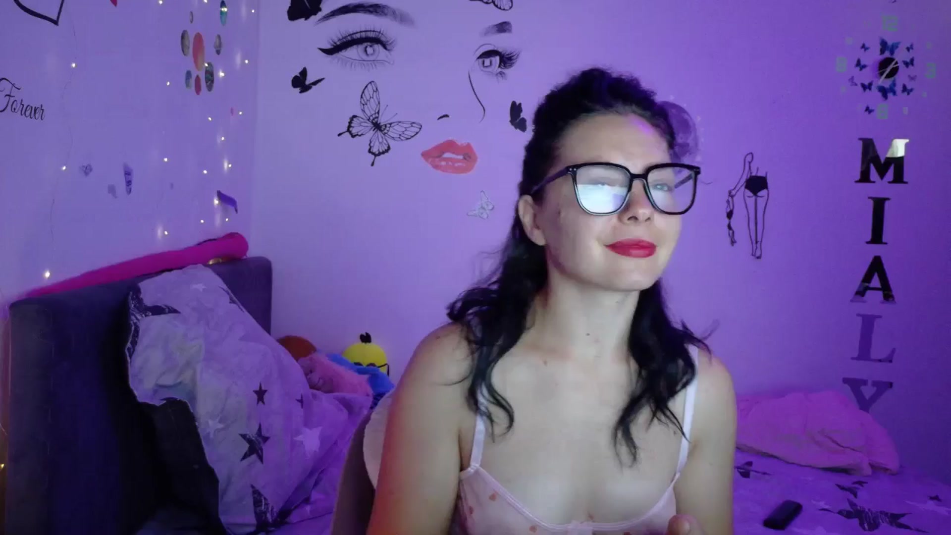 Gallery image thumbnail from YreneA's myfreecams stream on, 07/25/2025, 07:19 image 1 of 20