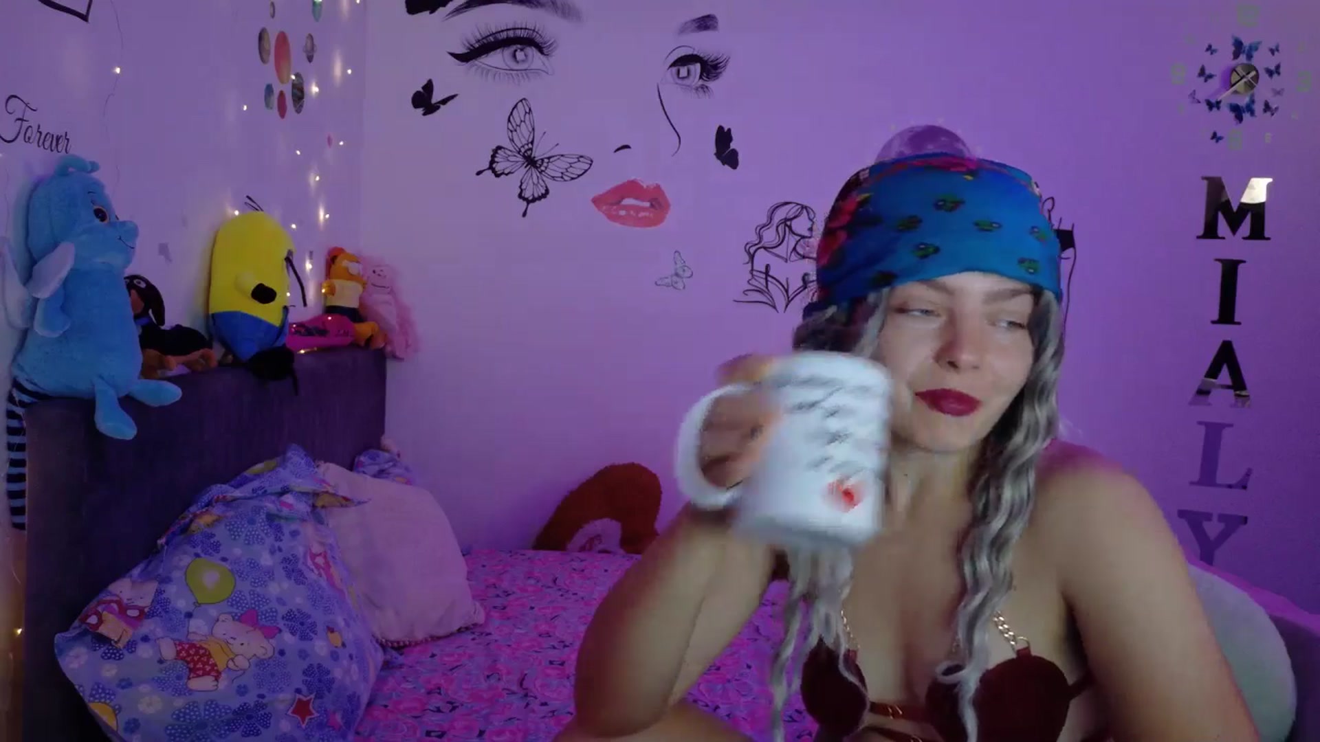 Gallery image thumbnail from YreneA's myfreecams stream on, 07/26/2025, 05:01 image 16 of 20