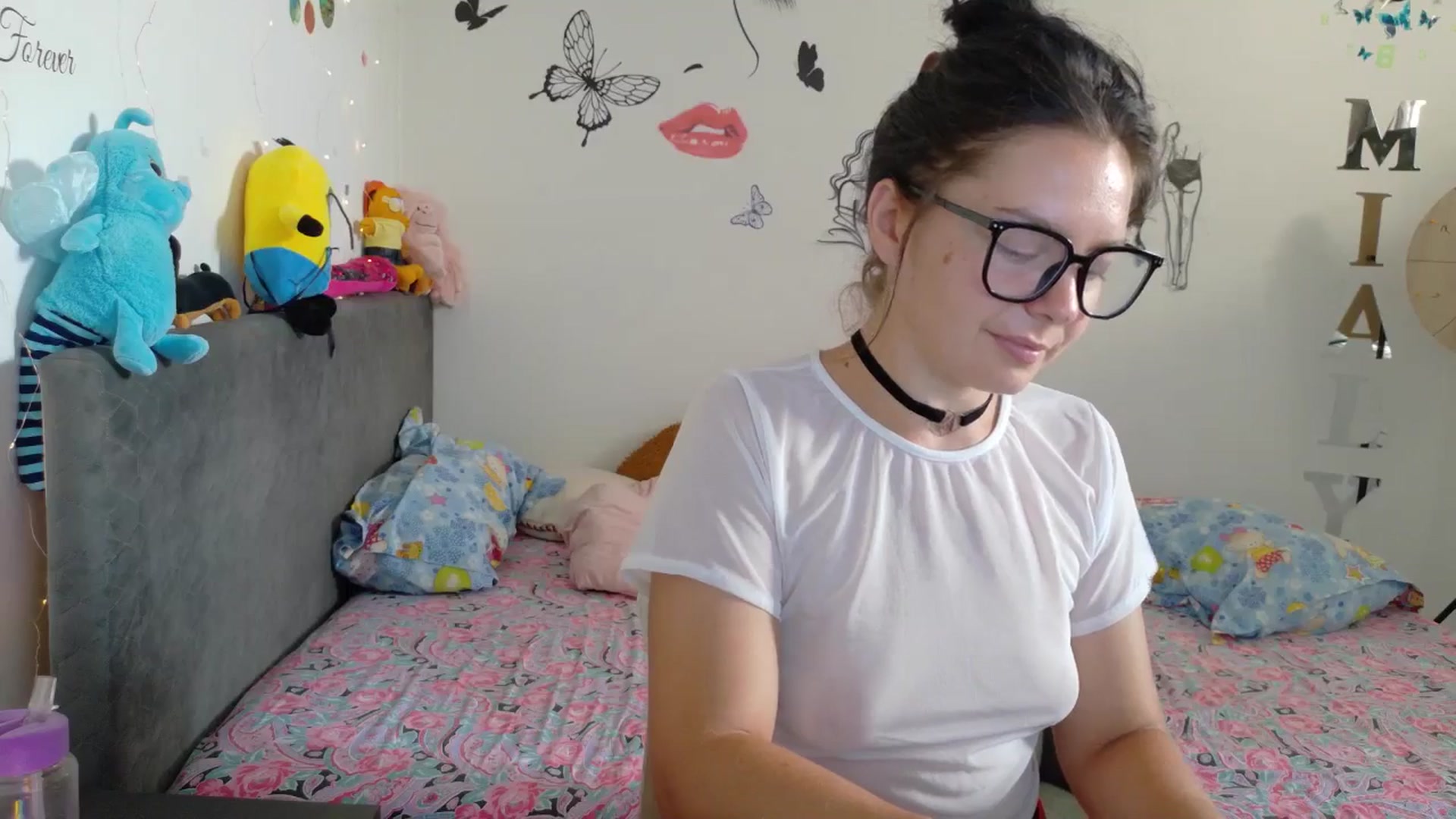 Gallery image thumbnail from YreneA's myfreecams stream on, 07/29/2025, 04:34 image 16 of 20