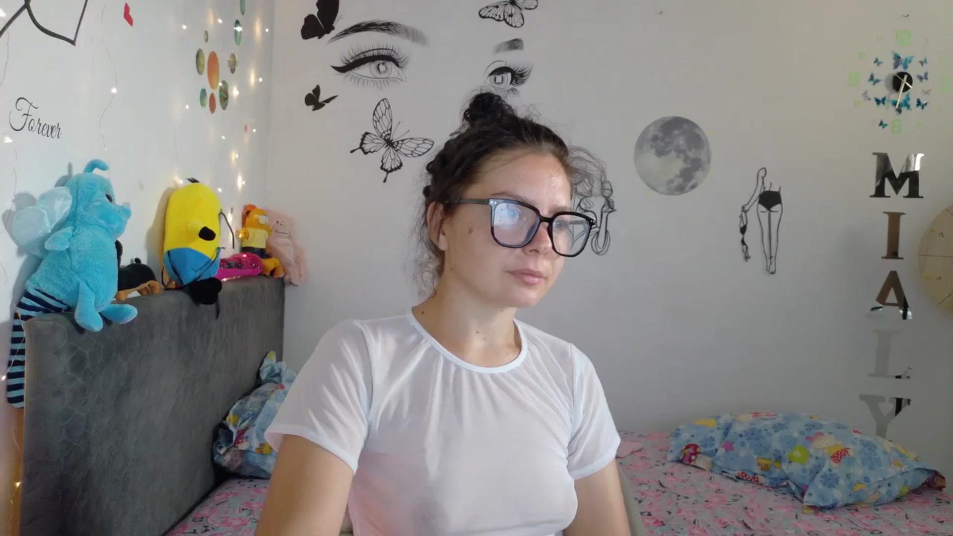 Gallery image thumbnail from YreneA's myfreecams stream on, 07/29/2025, 04:34 image 3 of 20