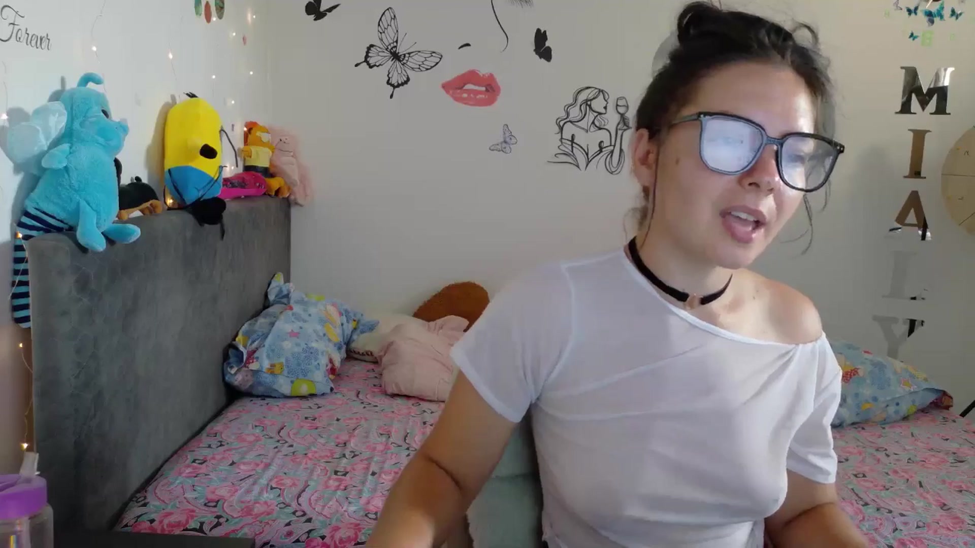 Gallery image thumbnail from YreneA's myfreecams stream on, 07/29/2025, 04:34 image 12 of 20