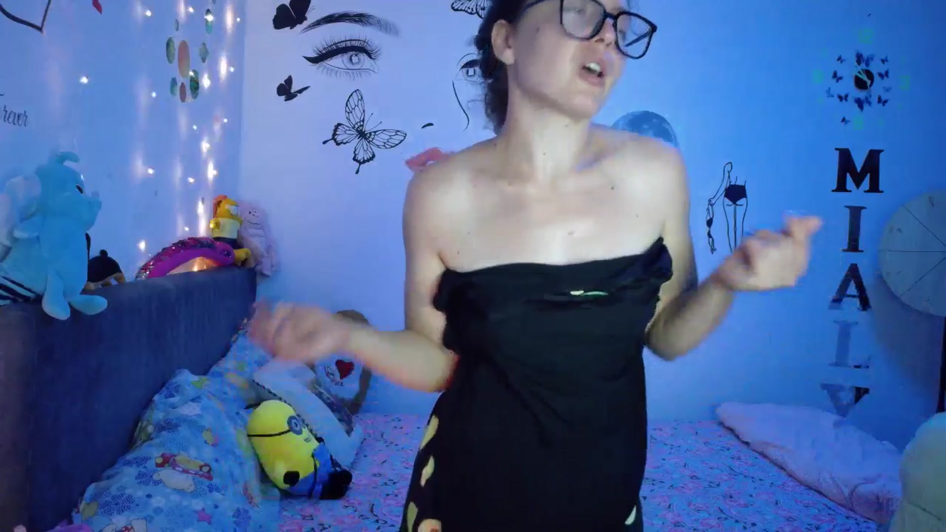 Gallery image thumbnail from YreneA's myfreecams stream on, 07/29/2025, 19:04 image 18 of 20
