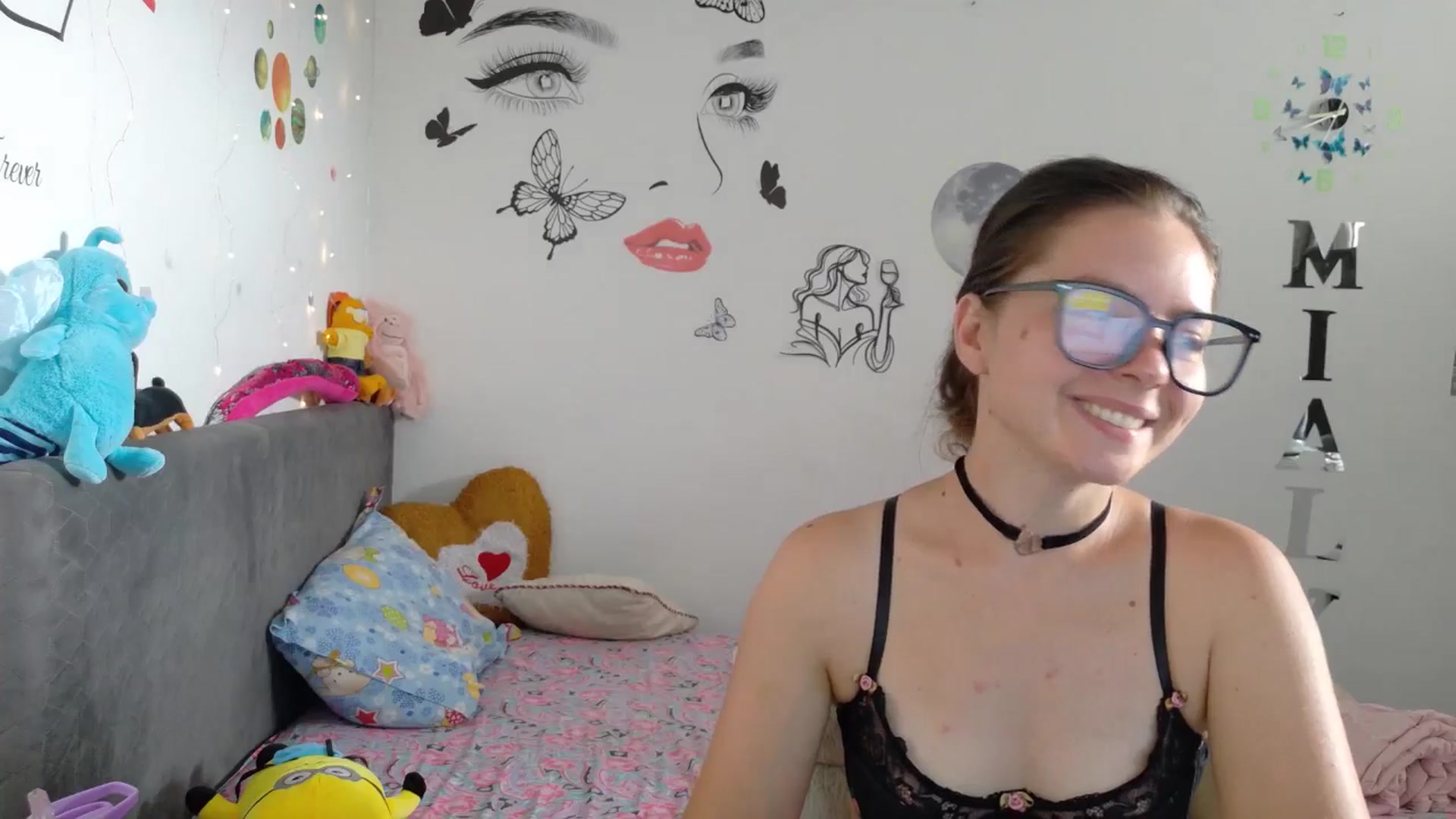 Gallery image thumbnail from YreneA's myfreecams stream on, 07/30/2025, 06:00 image 18 of 20