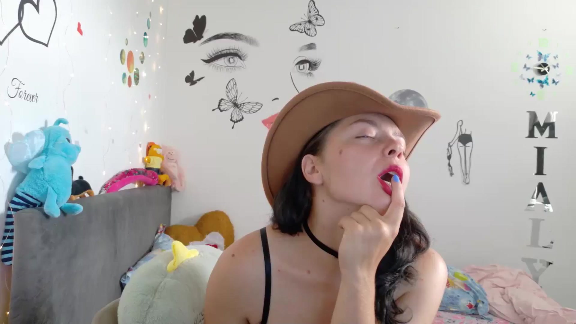 Gallery image thumbnail from YreneA's myfreecams stream on, 07/30/2025, 06:12 image 13 of 20