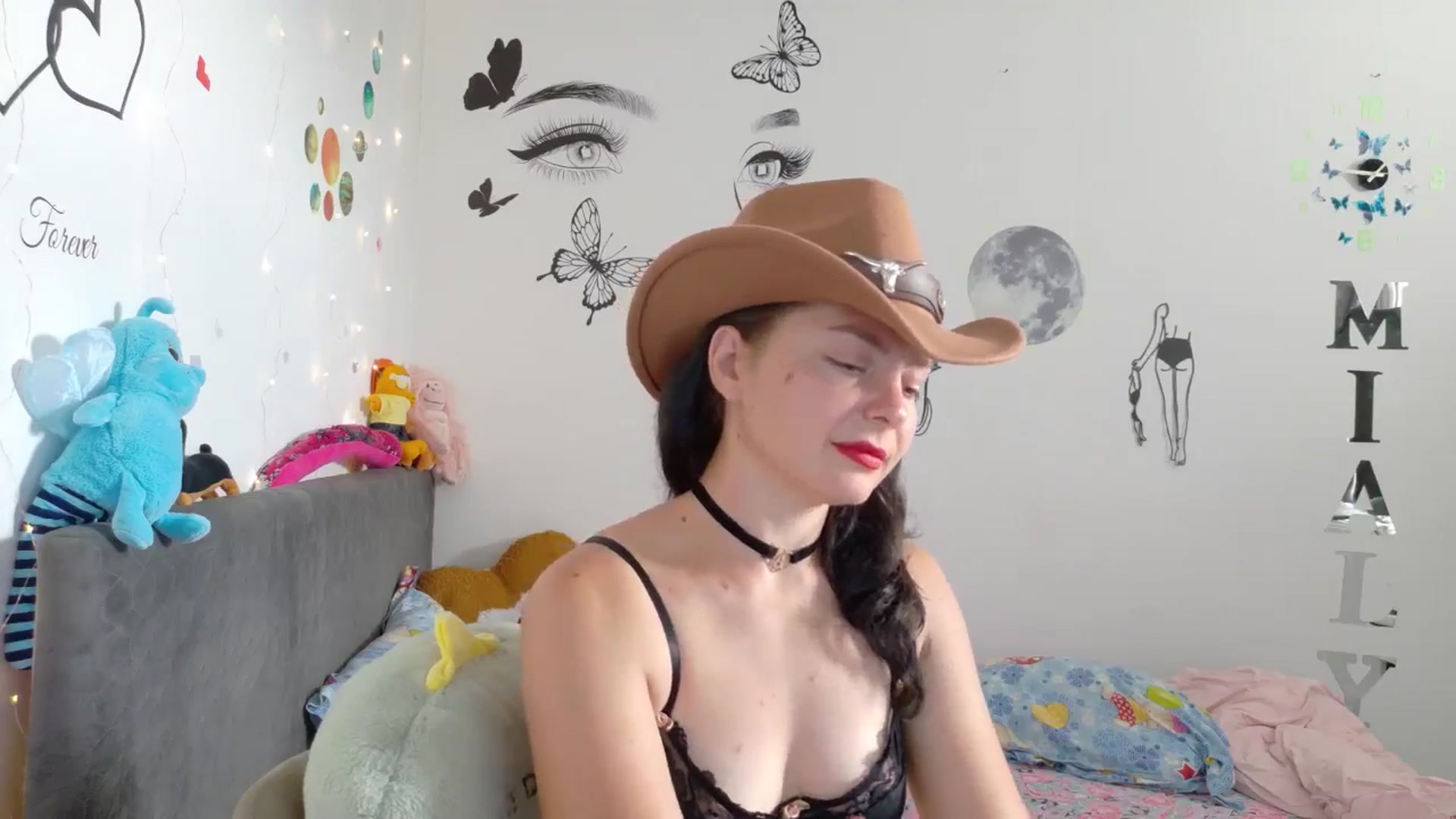 Gallery image thumbnail from YreneA's myfreecams stream on, 07/30/2025, 06:12 image 10 of 20