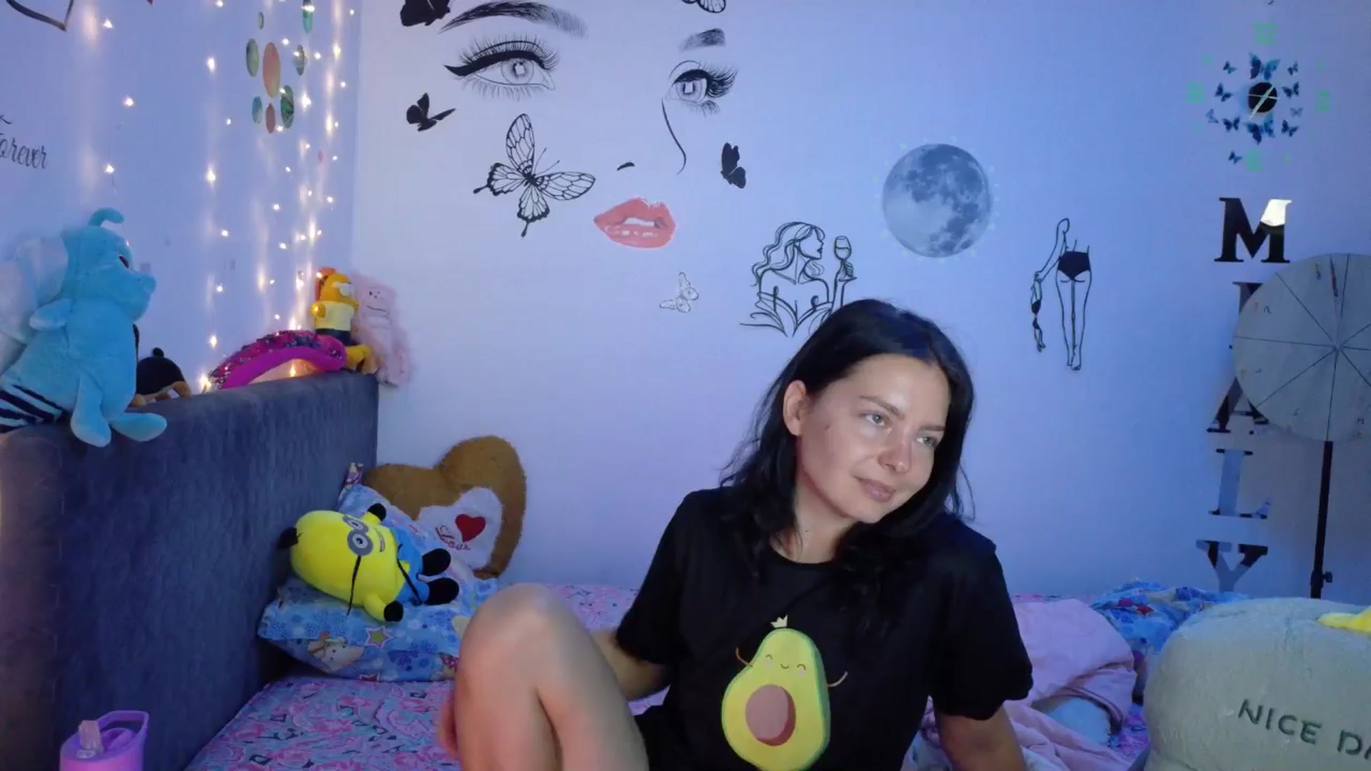 Gallery image thumbnail from YreneA's myfreecams stream on, 07/31/2025, 04:45 image 8 of 20